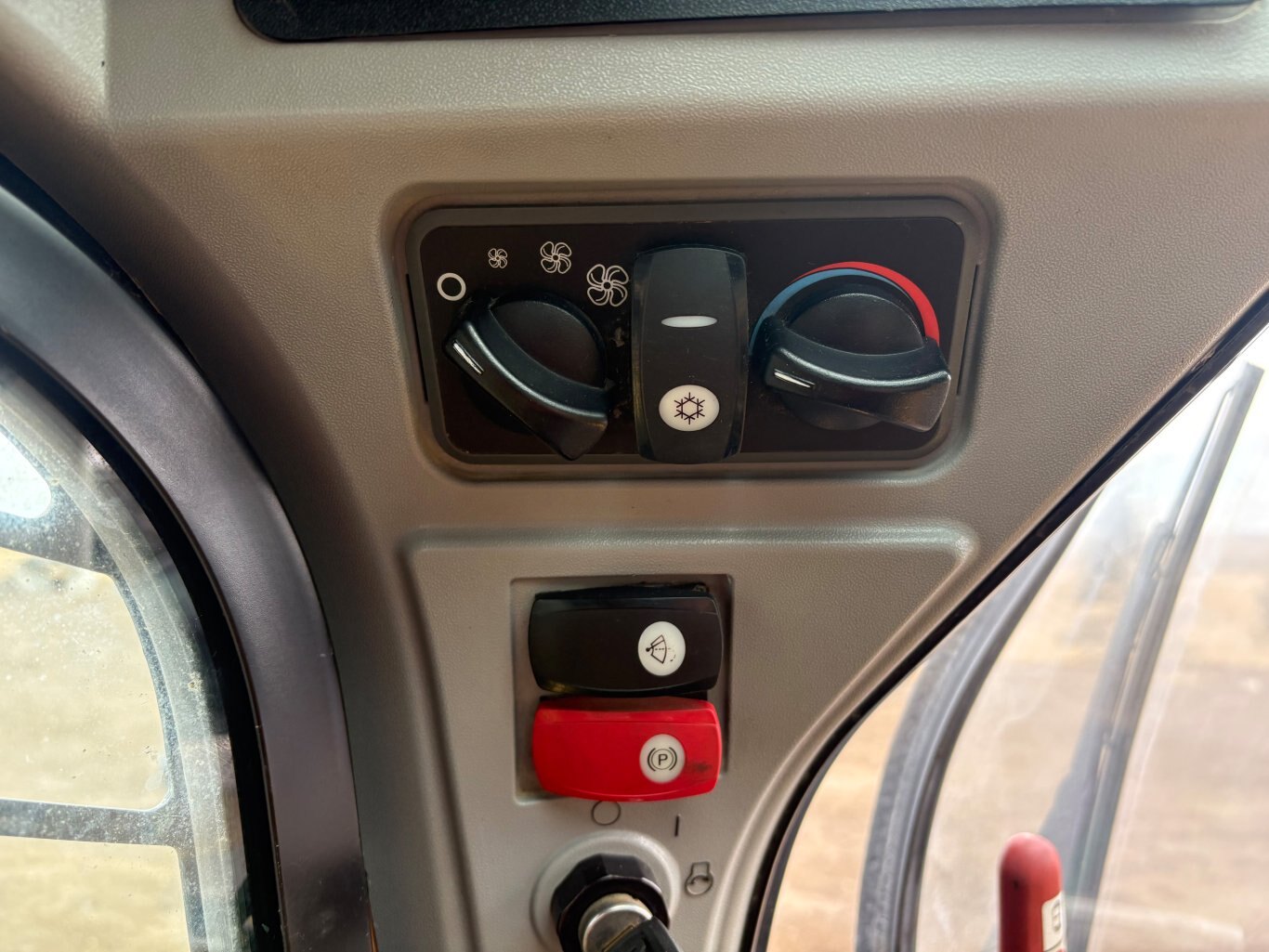 2019 Caterpillar 272D2 Skid Steer #9479 AS