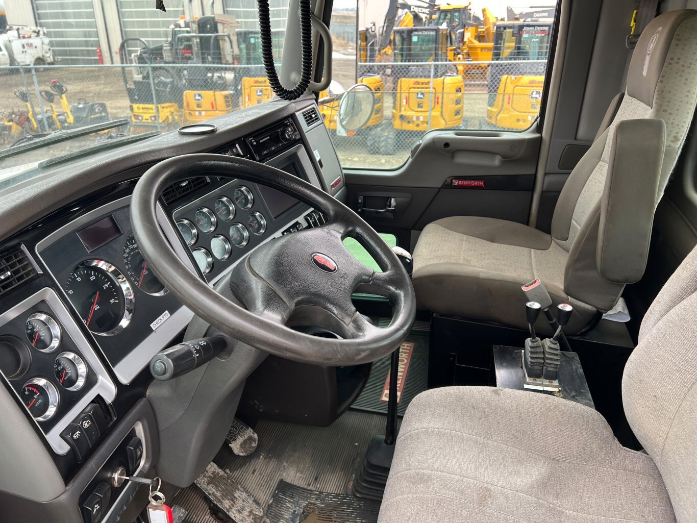 2016 Kenworth T4 Cable Deck Truck Car Hauler / Tow Truck Day Cab #9486 BP