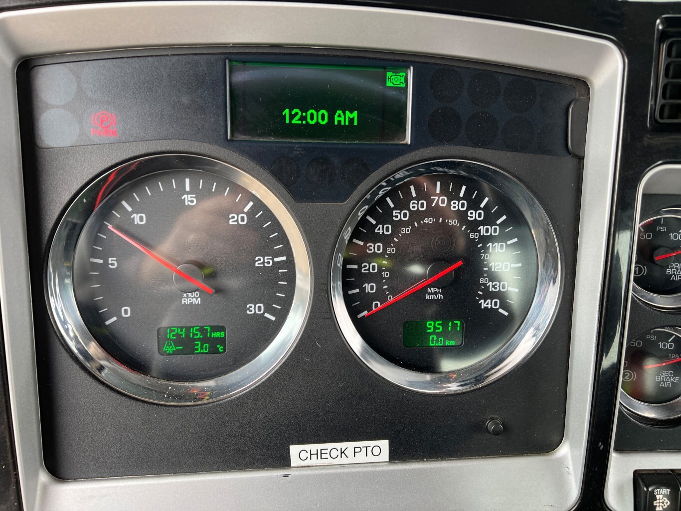 2016 Kenworth T4 Cable Deck Truck Car Hauler / Tow Truck Day Cab #9486 BP