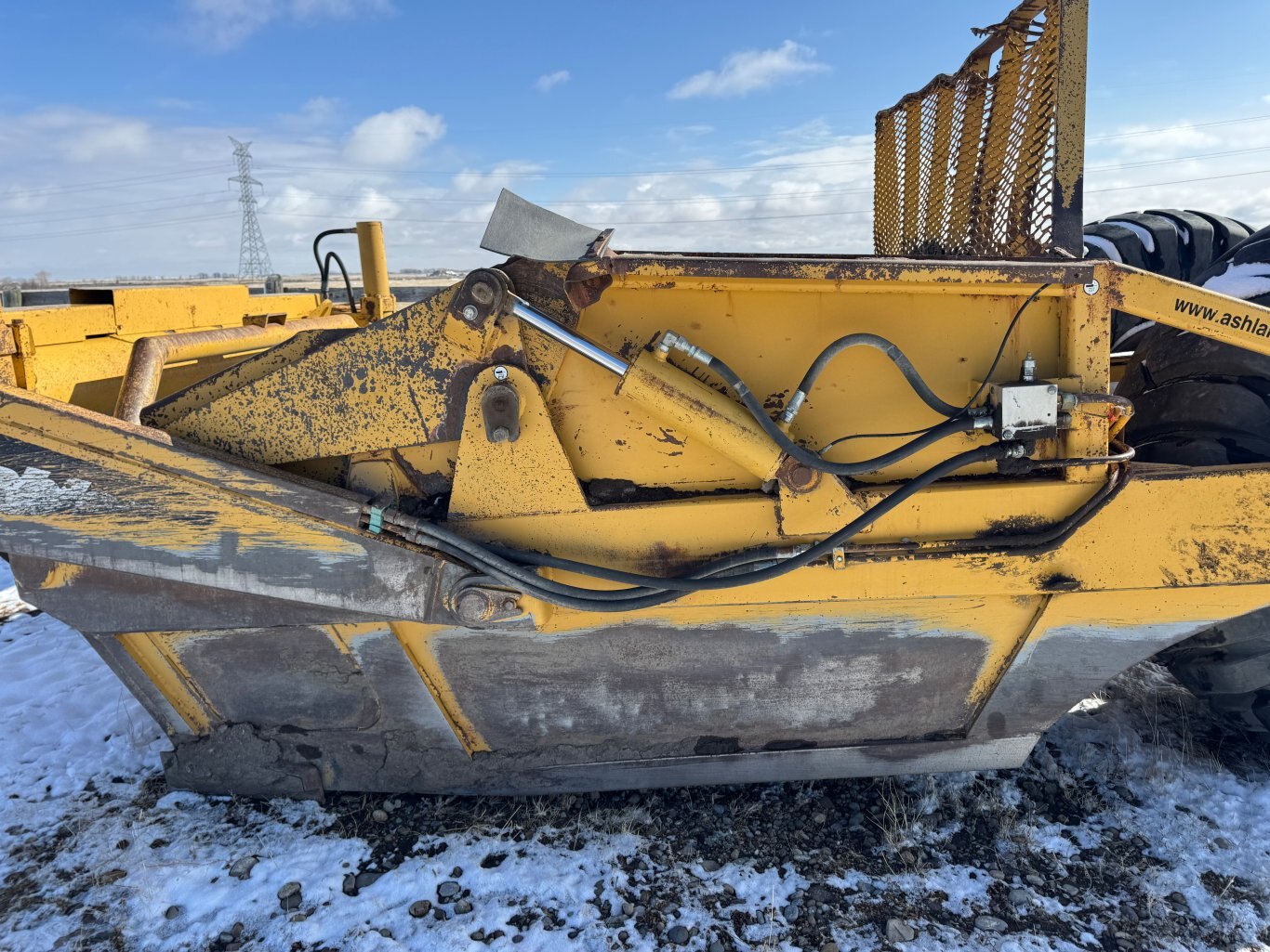 2007 Ashland 18 yd. Pull Scraper #9488 JP