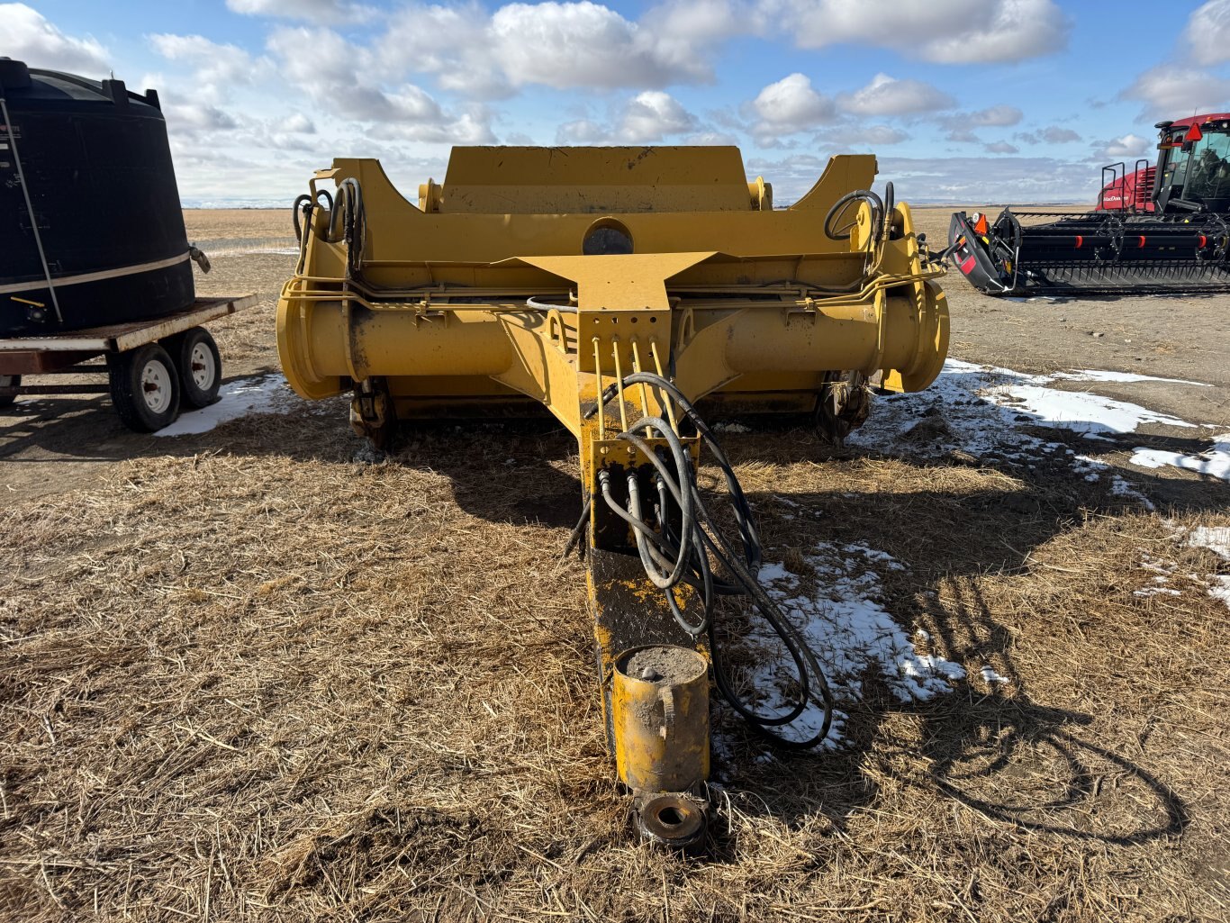 2006 Humdinger 19 cu. yd. Pull Scraper #9489 JP