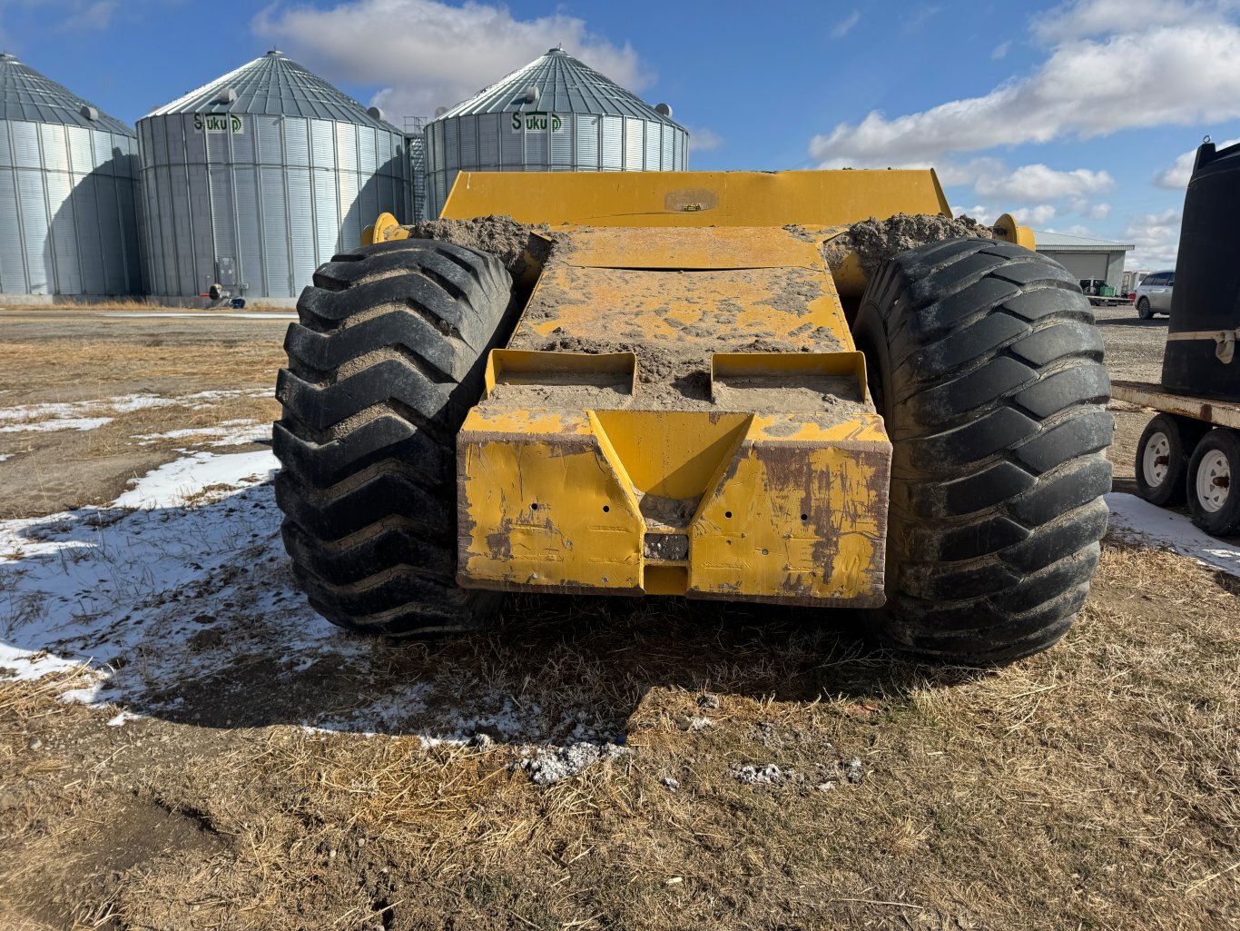 2006 Humdinger 19 cu. yd. Pull Scraper #9489 JP