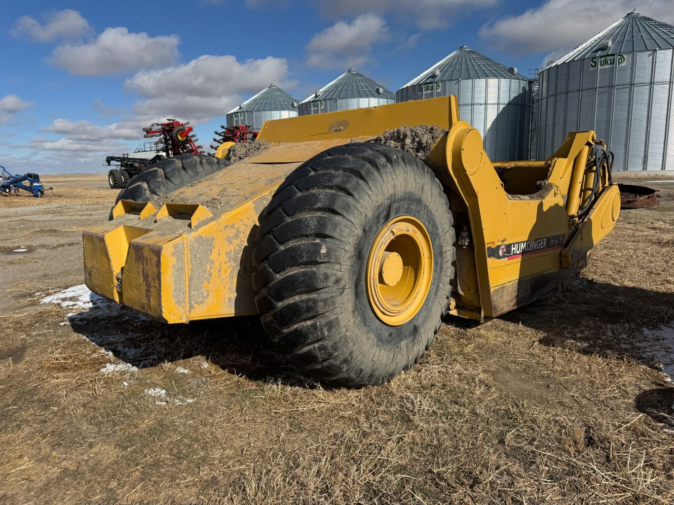 2006 Humdinger 19 cu. yd. Pull Scraper #9489 JP