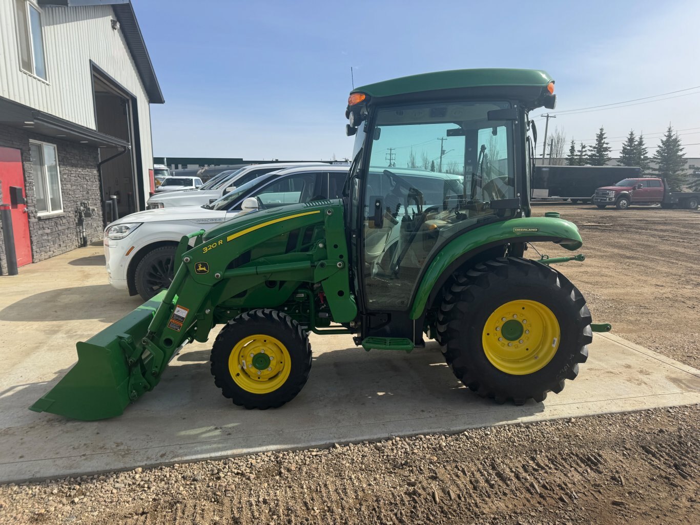 2022 John Deere 3039R Tractor with Front Loader #9504 JP