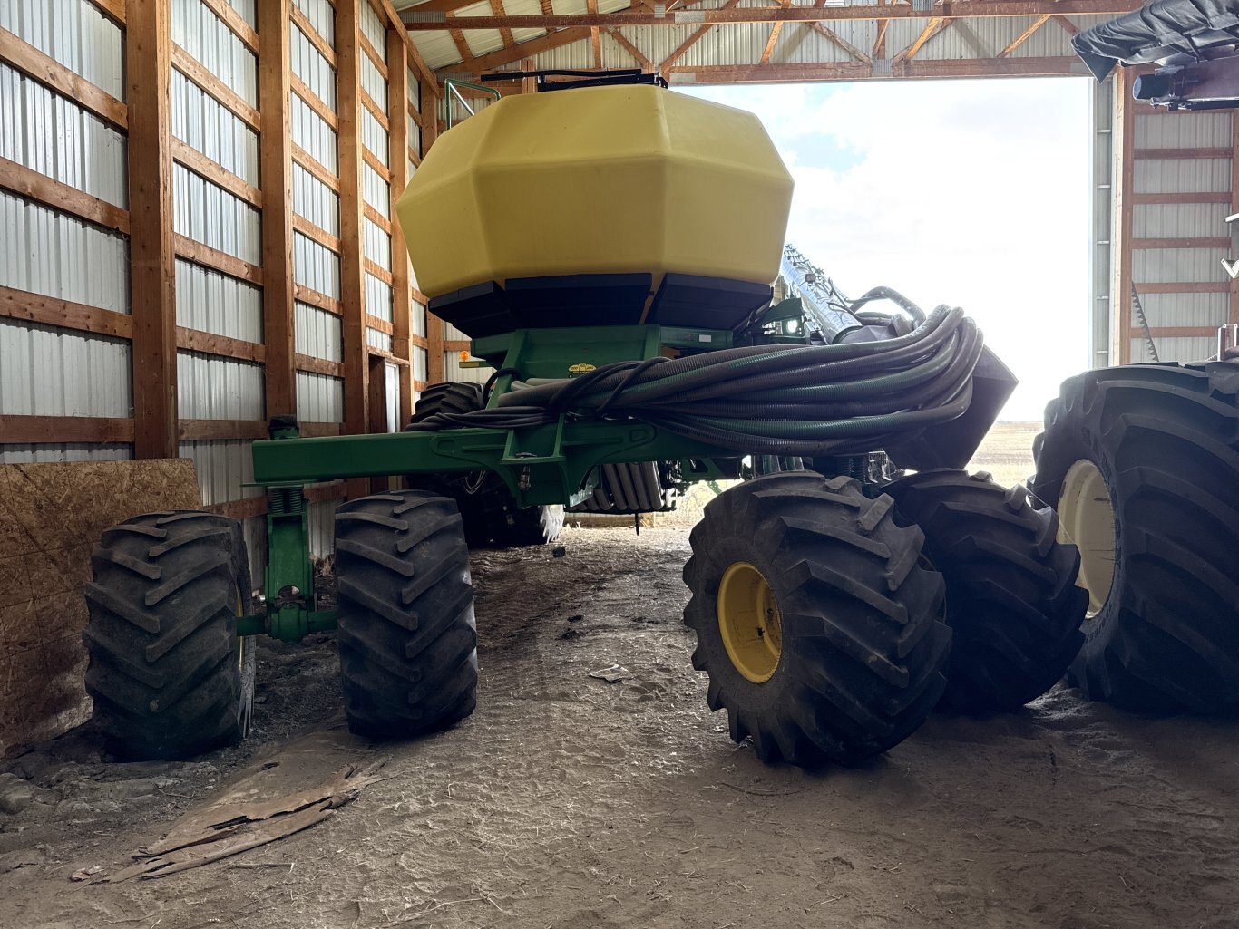 2018 John Deere 1910 Air Cart #9517 JA