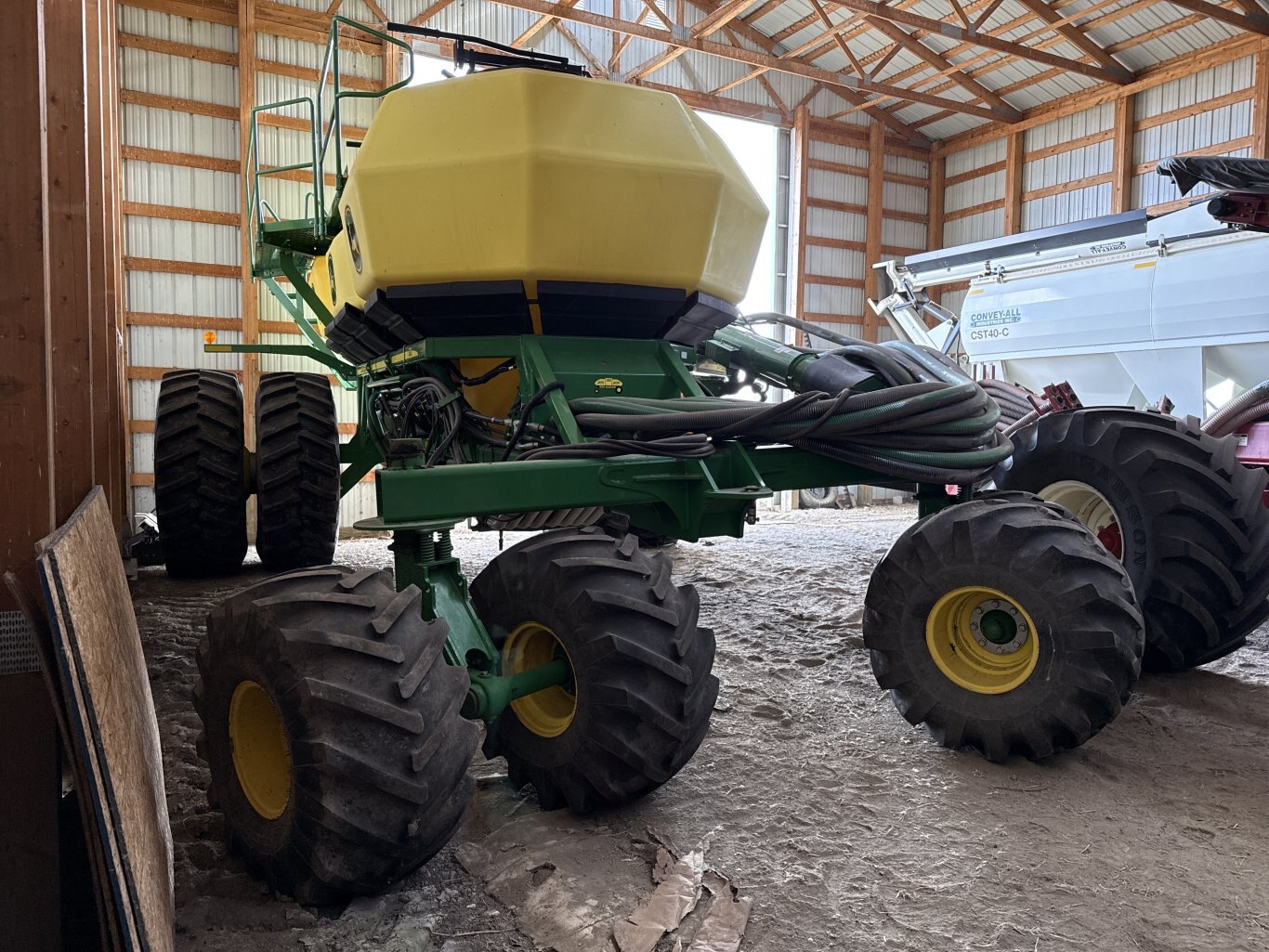 2018 John Deere 1910 Air Cart #9517 JA