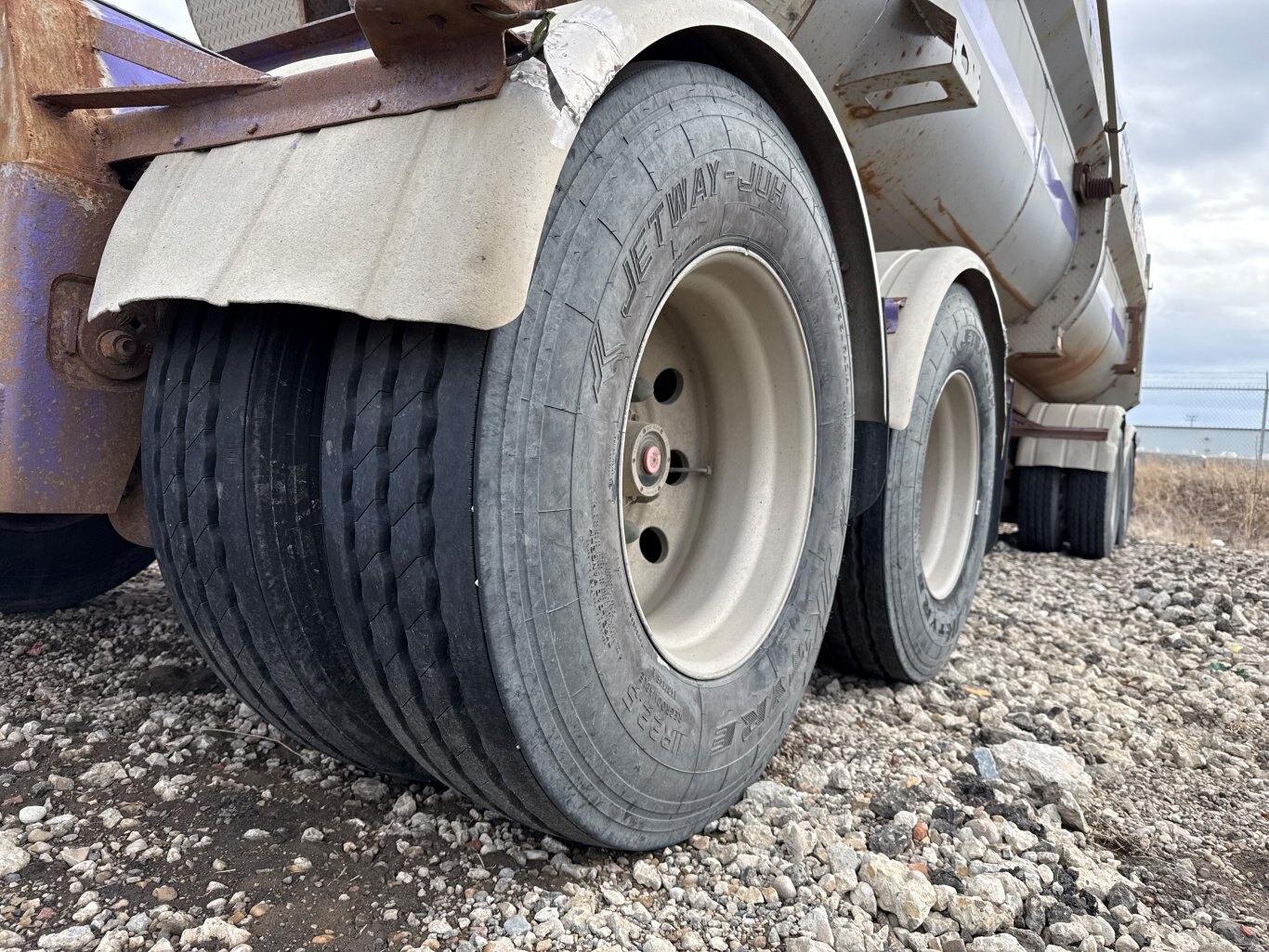 2007 Arnes 440 Quad Wagon End Dump Trailer #9529 JA