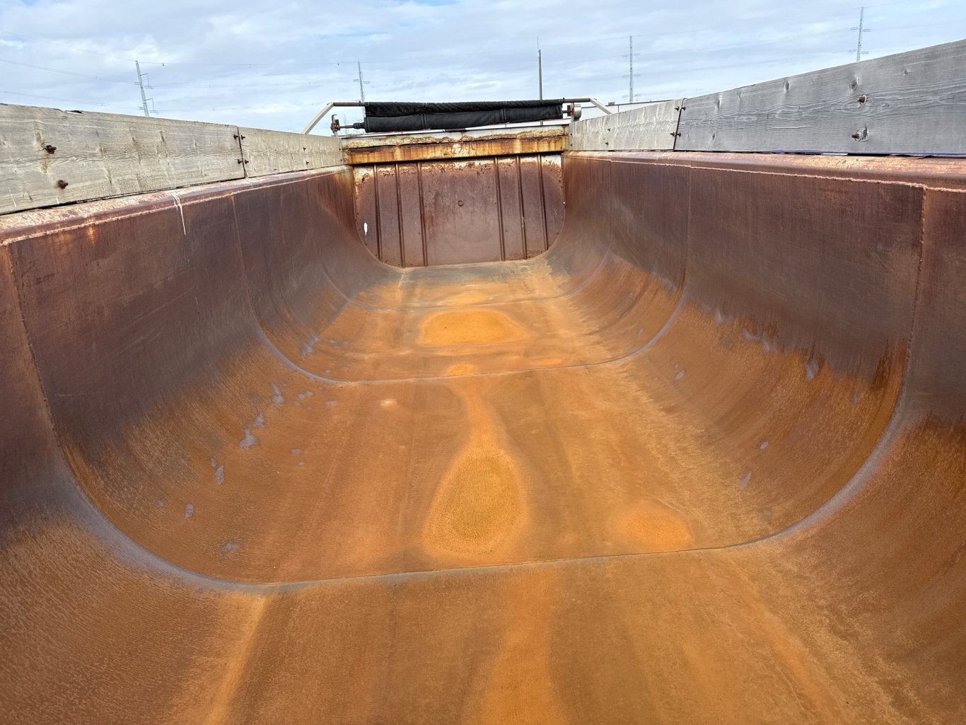 2007 Arnes 440 Quad Wagon End Dump Trailer #9529 JA