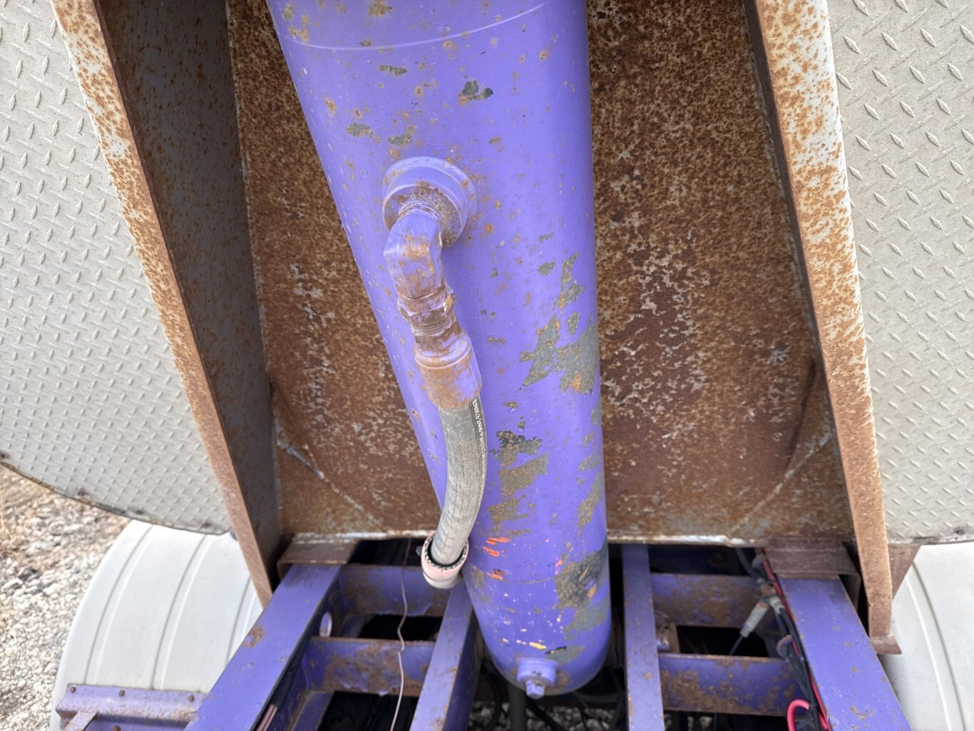 2007 Arnes 440 Quad Wagon End Dump Trailer #9529 JA