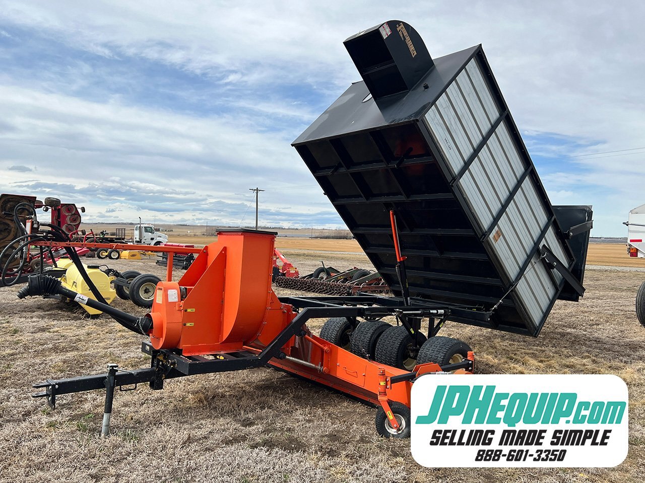 2013 Therrien & Fils Inc. VAC320 Sweeper / Turf Vac #9548 BP