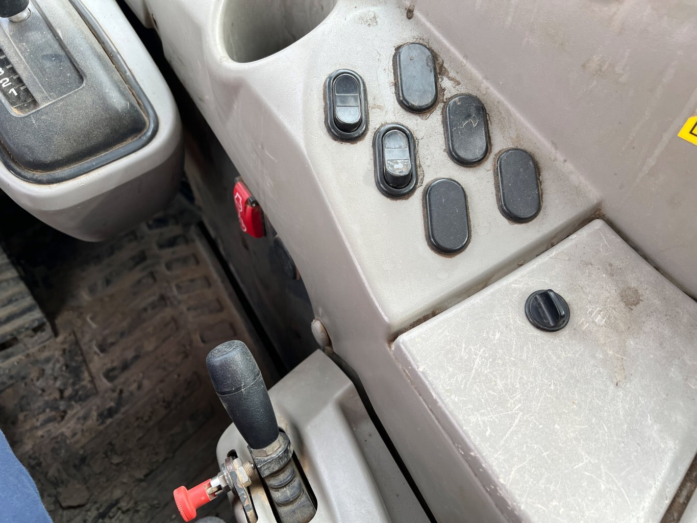 2014 Komatsu HM400 3 Rock Truck / 40 Ton Off Highway Truck #9565 BP