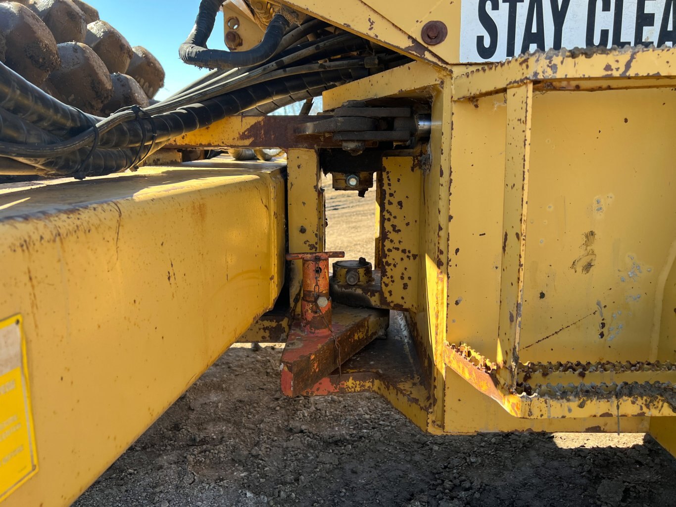 1990 Caterpillar CP 563 Padfoot Compactor / CP563 #9571 BP