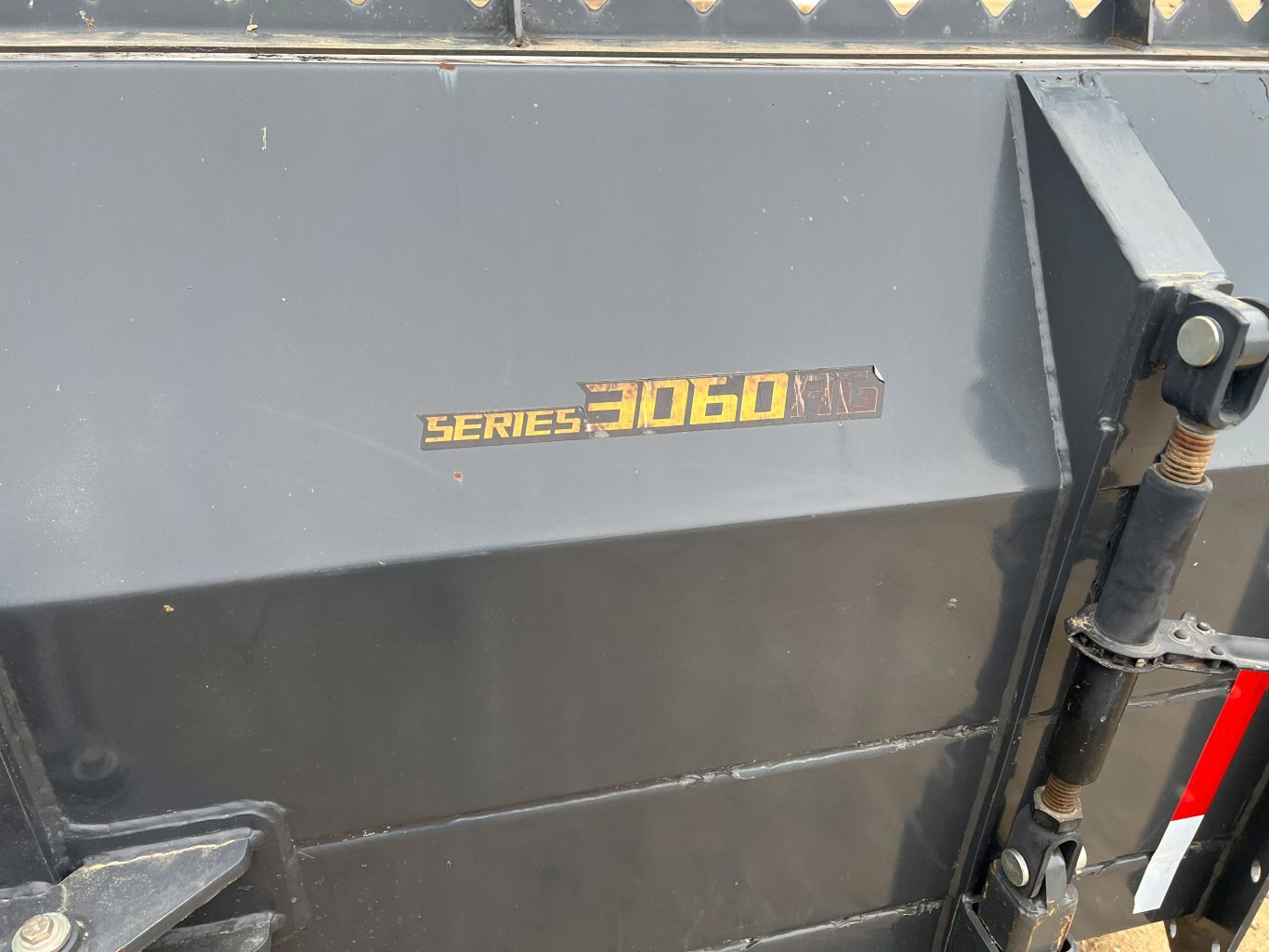 2014 Versatile 550DT Quad Track Tractor with 16 ft. Pitbull 3060AD Blade #9594 BP