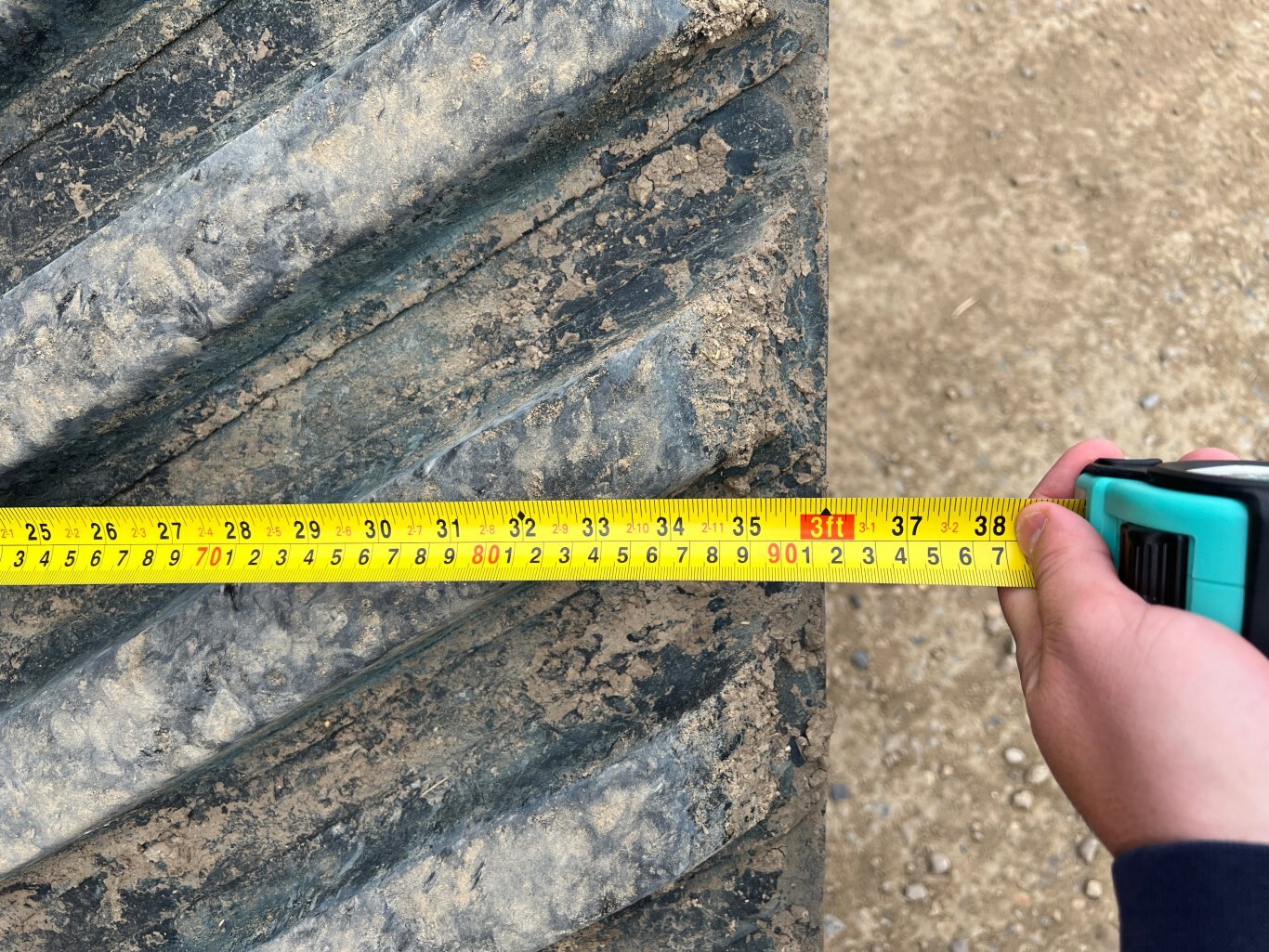 2014 Versatile 550DT Quad Track Tractor with 16 ft. Pitbull 3060AD Blade #9594 BP