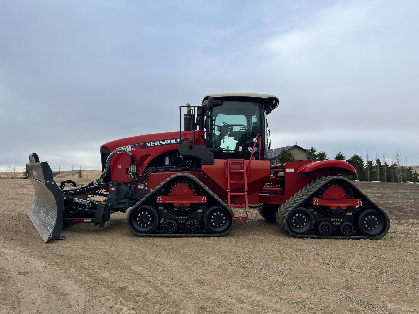 2014 Versatile 550DT Quad Track Tractor with 16 ft. Pitbull 3060AD Blade #9594 BP