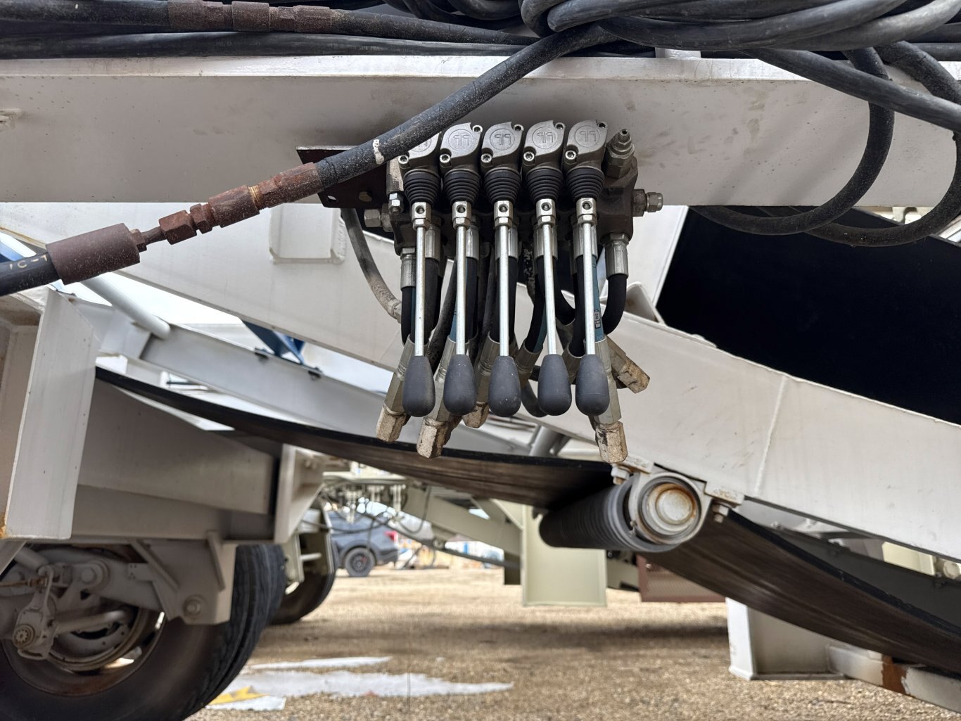 2006 Metso/Nordberg HP400 Portable Cone Crushing Plant REFURBISHED #9623 JA