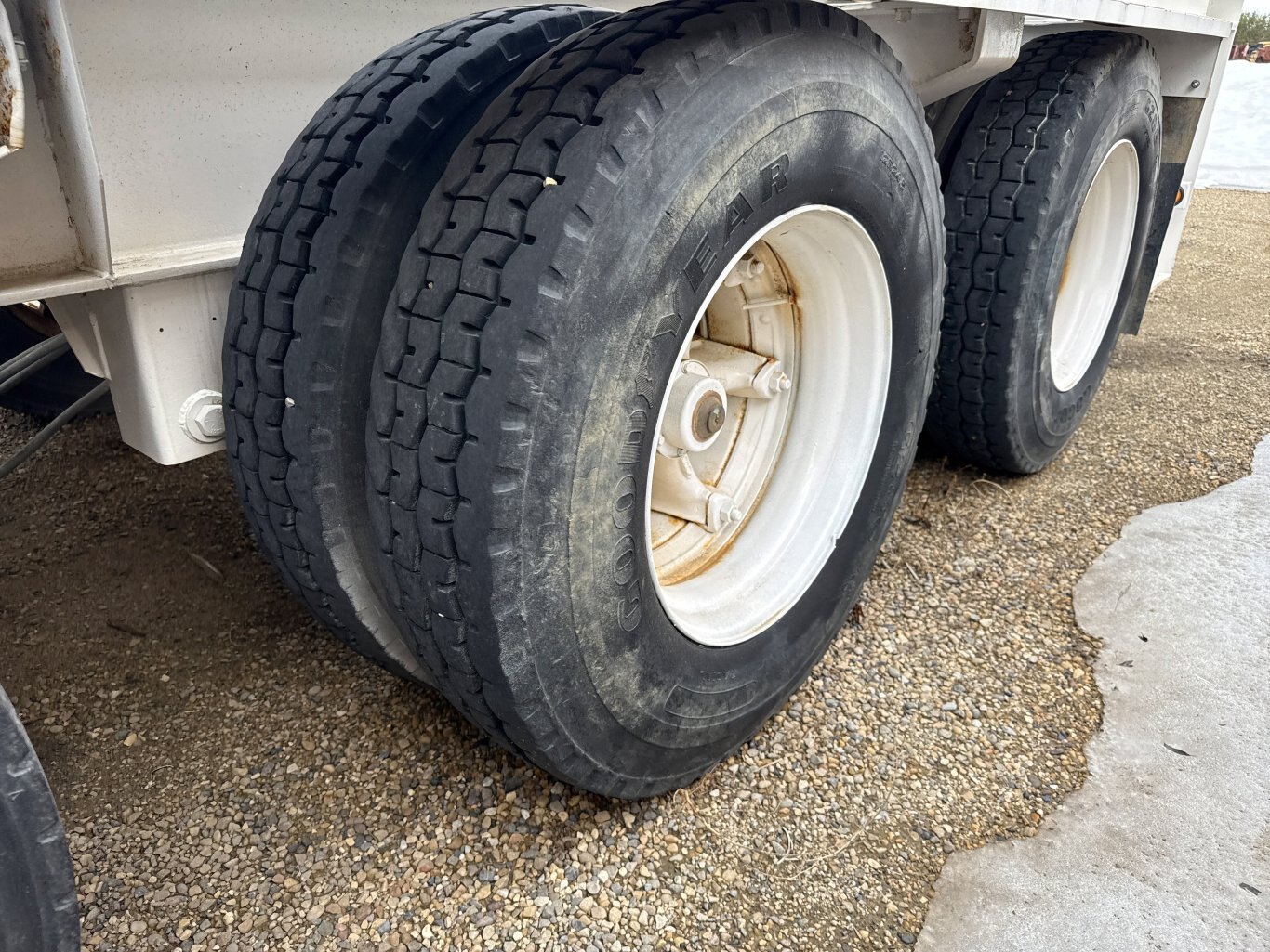 2006 Metso/Nordberg HP400 Portable Cone Crushing Plant REFURBISHED #9623 JA