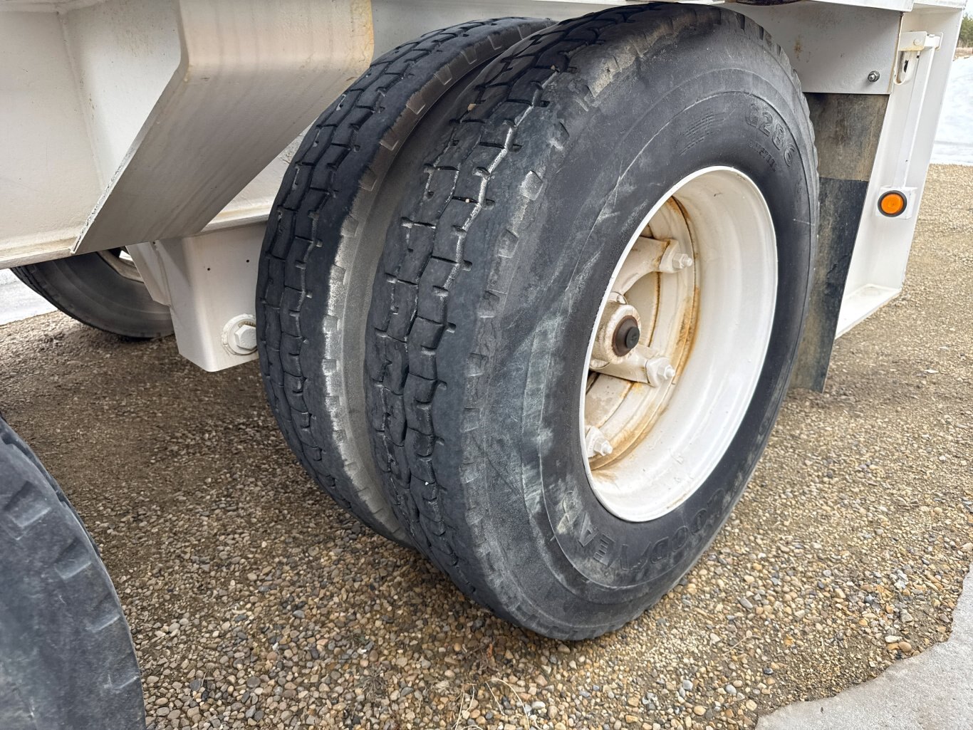 2006 Metso/Nordberg HP400 Portable Cone Crushing Plant REFURBISHED #9623 JA