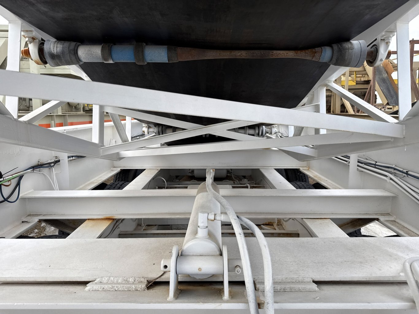 2006 Metso/Nordberg HP400 Portable Cone Crushing Plant REFURBISHED #9623 JA