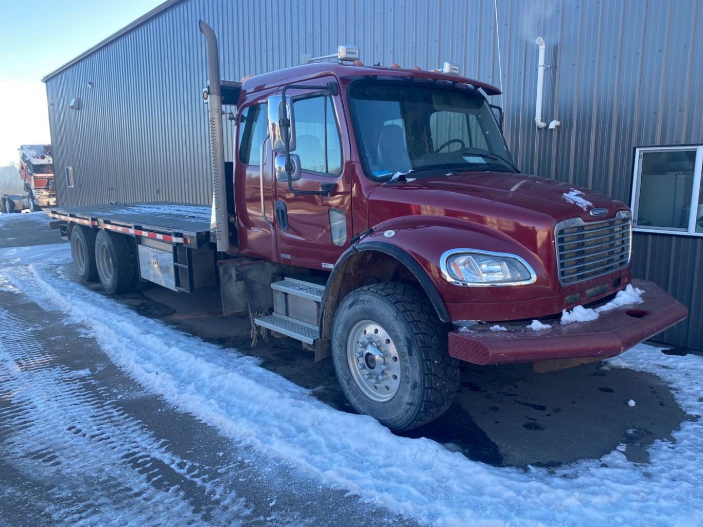 2007 Freightliner M2 Business Class Tilt and Go Truck #9683 AS