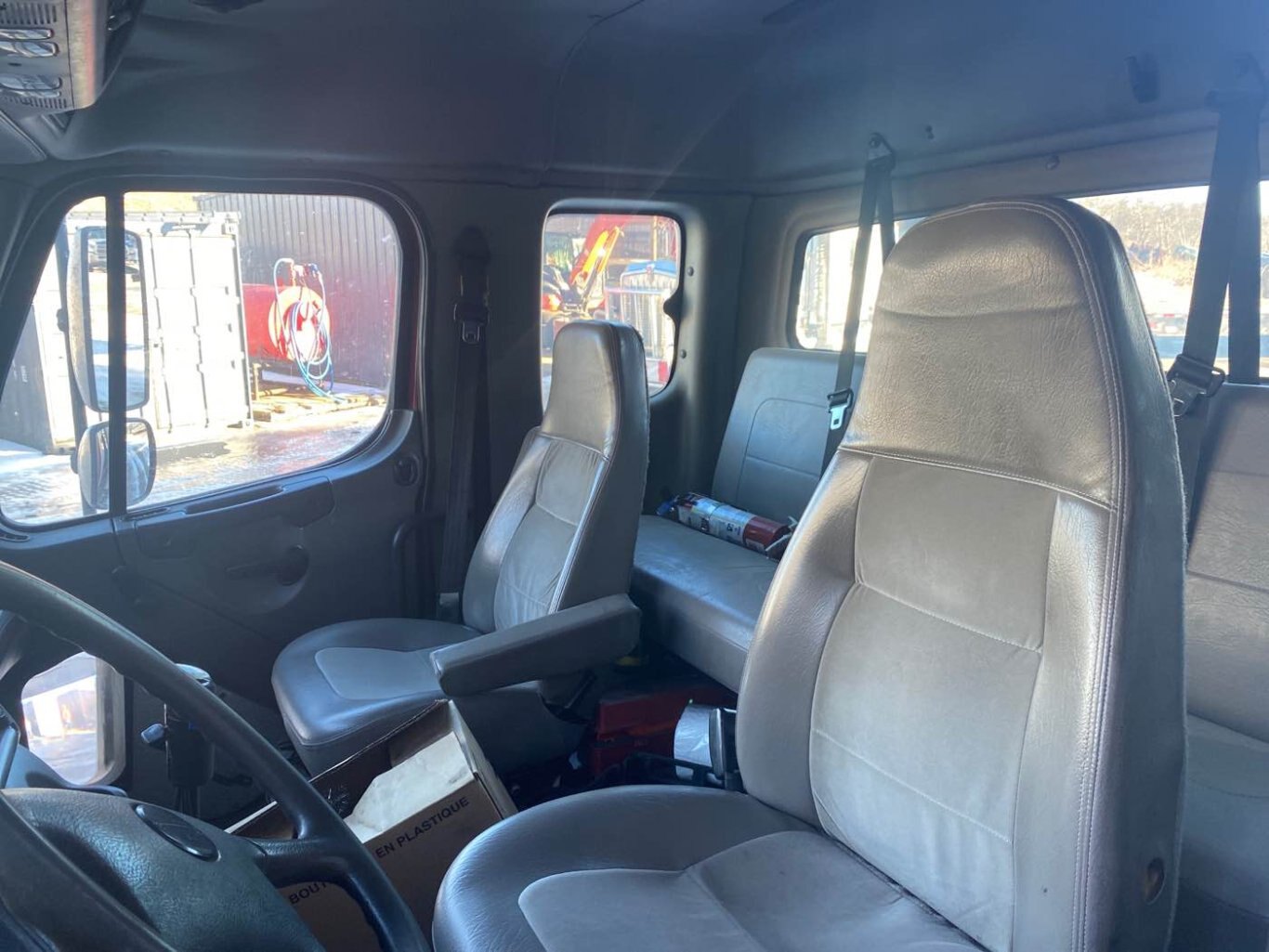 2007 Freightliner M2 Business Class Tilt and Go Truck #9683 AS