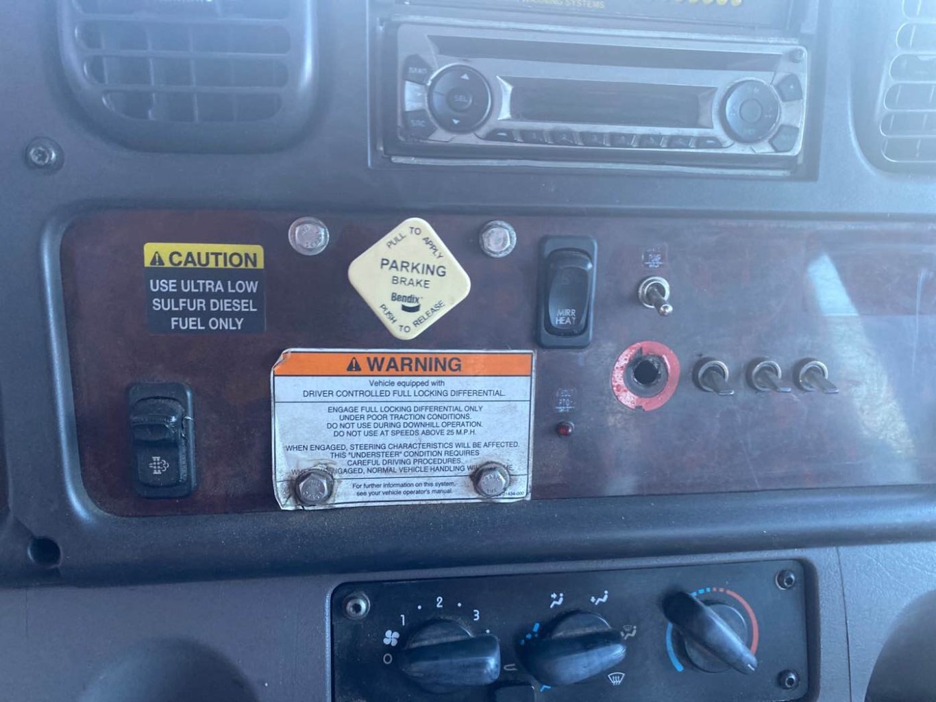 2007 Freightliner M2 Business Class Tilt and Go Truck #9683 AS