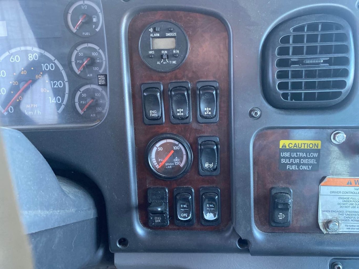 2007 Freightliner M2 Business Class Tilt and Go Truck #9683 AS
