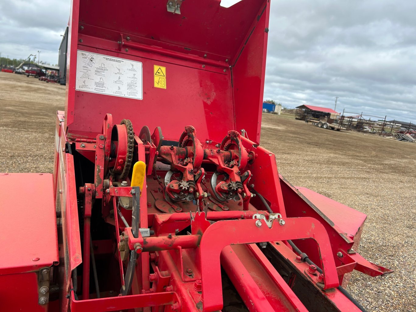 2018 Massey Ferguson 1840 Hesston Baler #9700 DP