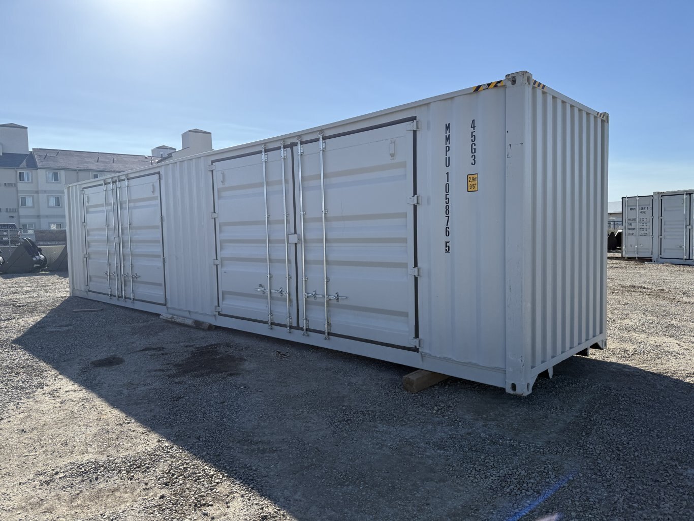 40 foot seacan 1 front and 2 large side doors 1 trip #10550 JPH