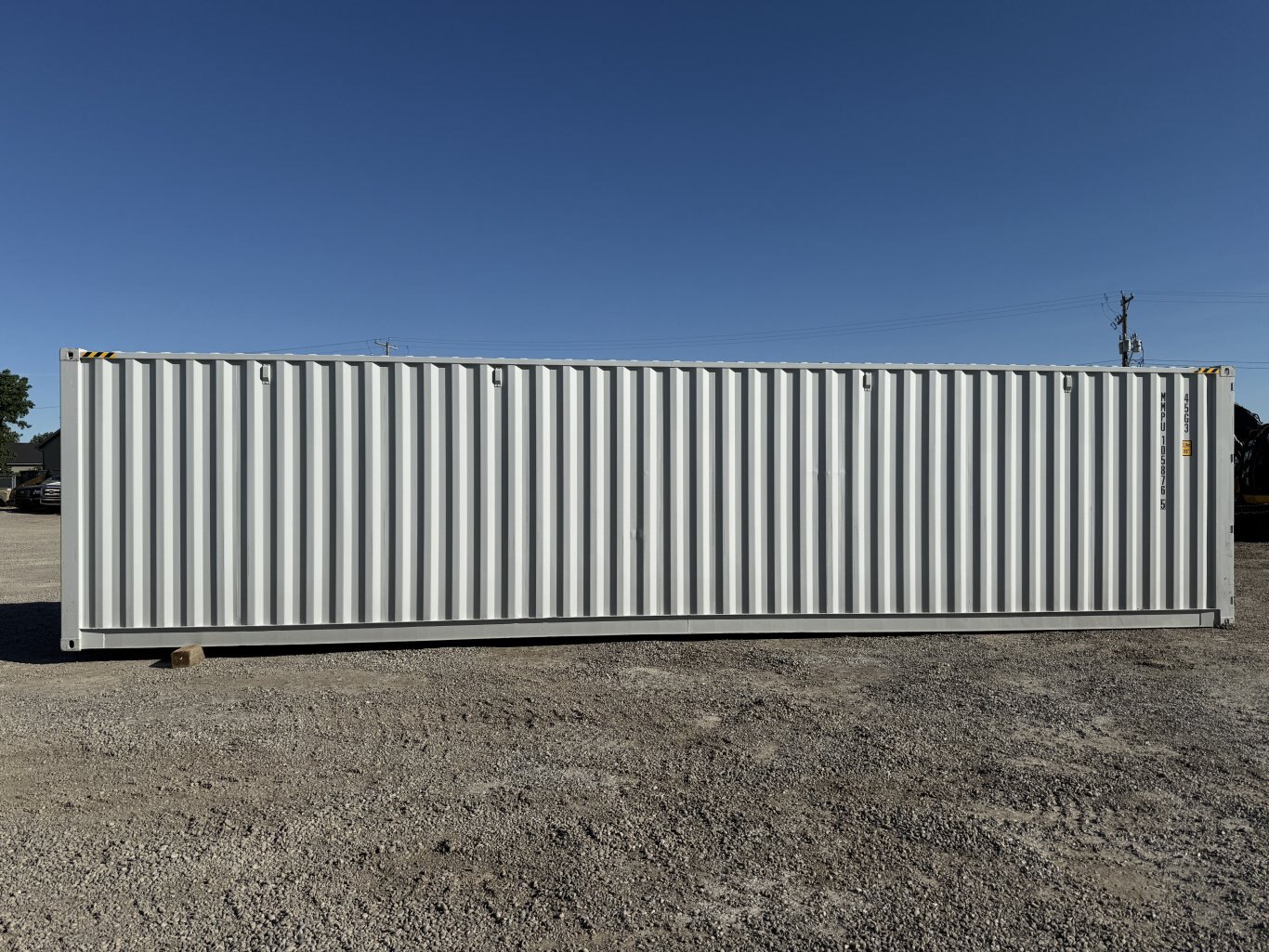 40 foot seacan 1 front and 2 large side doors 1 trip #10550 JPH