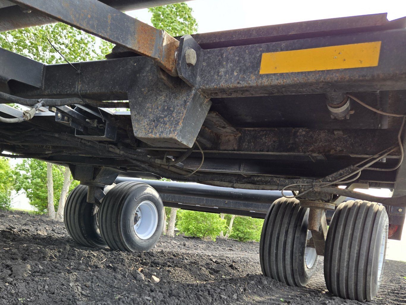 2009 New Holland BB9060 P 3x3 Baler #9835 JP