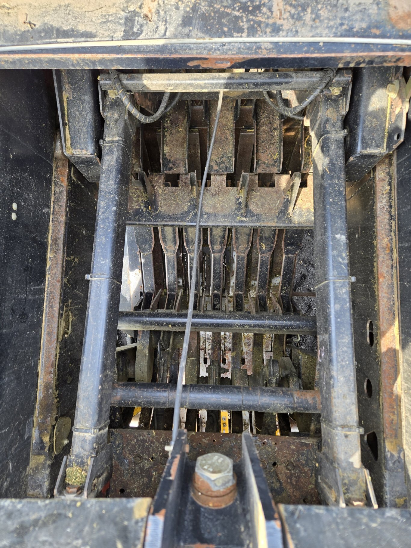 2009 New Holland BB9060 P 3x3 Baler #9835 JP