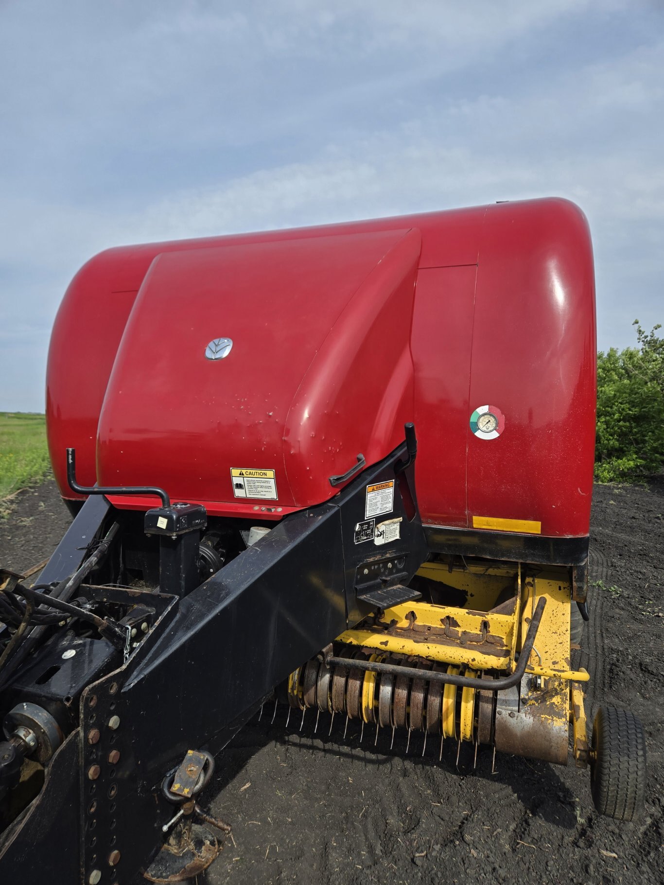 2009 New Holland BB9060 P 3x3 Baler #9835 JP