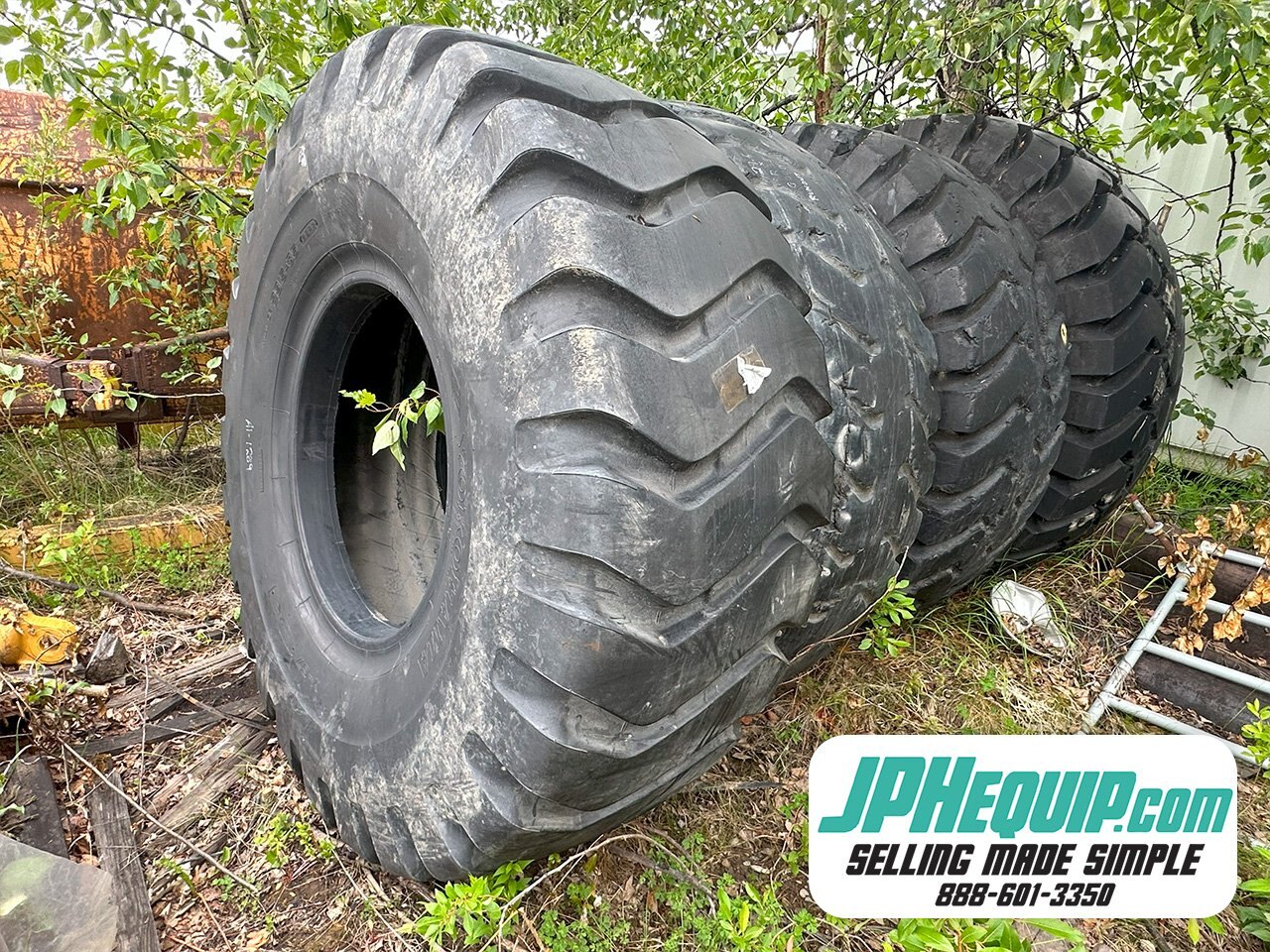 Scraper Tires 2New/2Used #9853 DP
