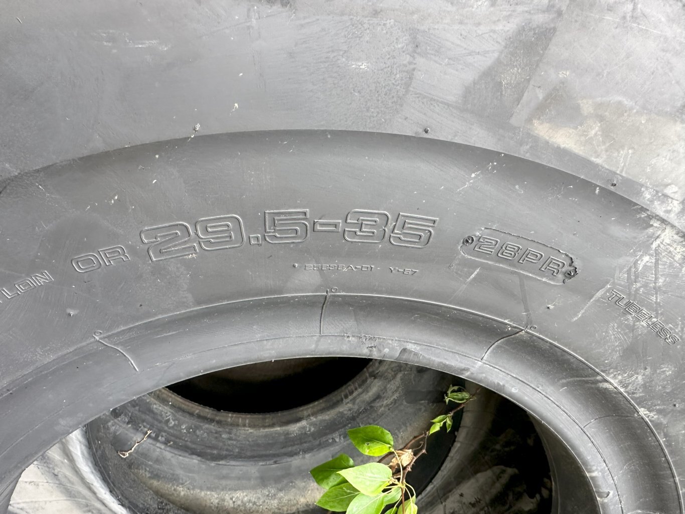 Scraper Tires 2New/2Used #9853 DP