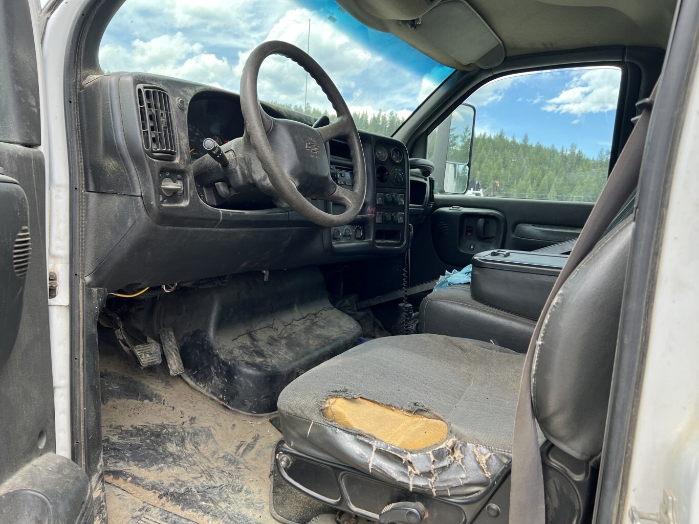 2006 Chevy C5500 Service Truck • 4X4 Mechanic Truck #9901 BP