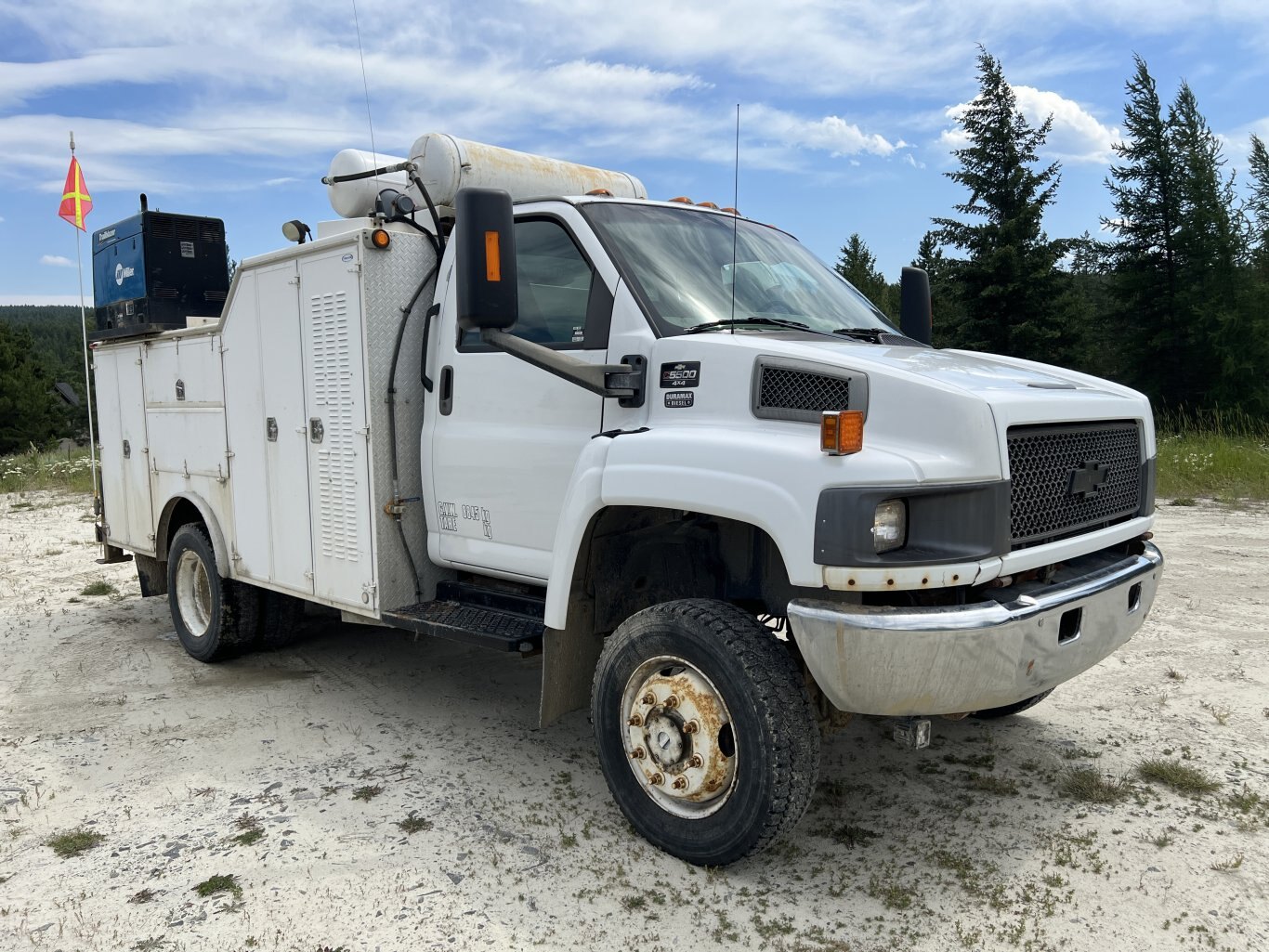 2006 Chevy C5500 Service Truck • 4X4 Mechanic Truck #9901 BP