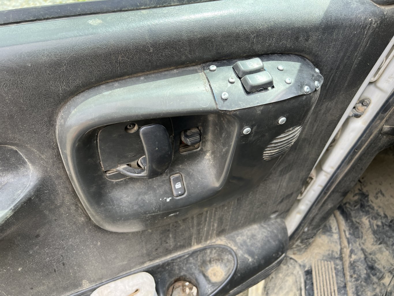 2007 GMC C5500 Service Truck with Hiab 077 BS 3 Knuckle Boom • 4X4 Mechanic Truck #9902 BP