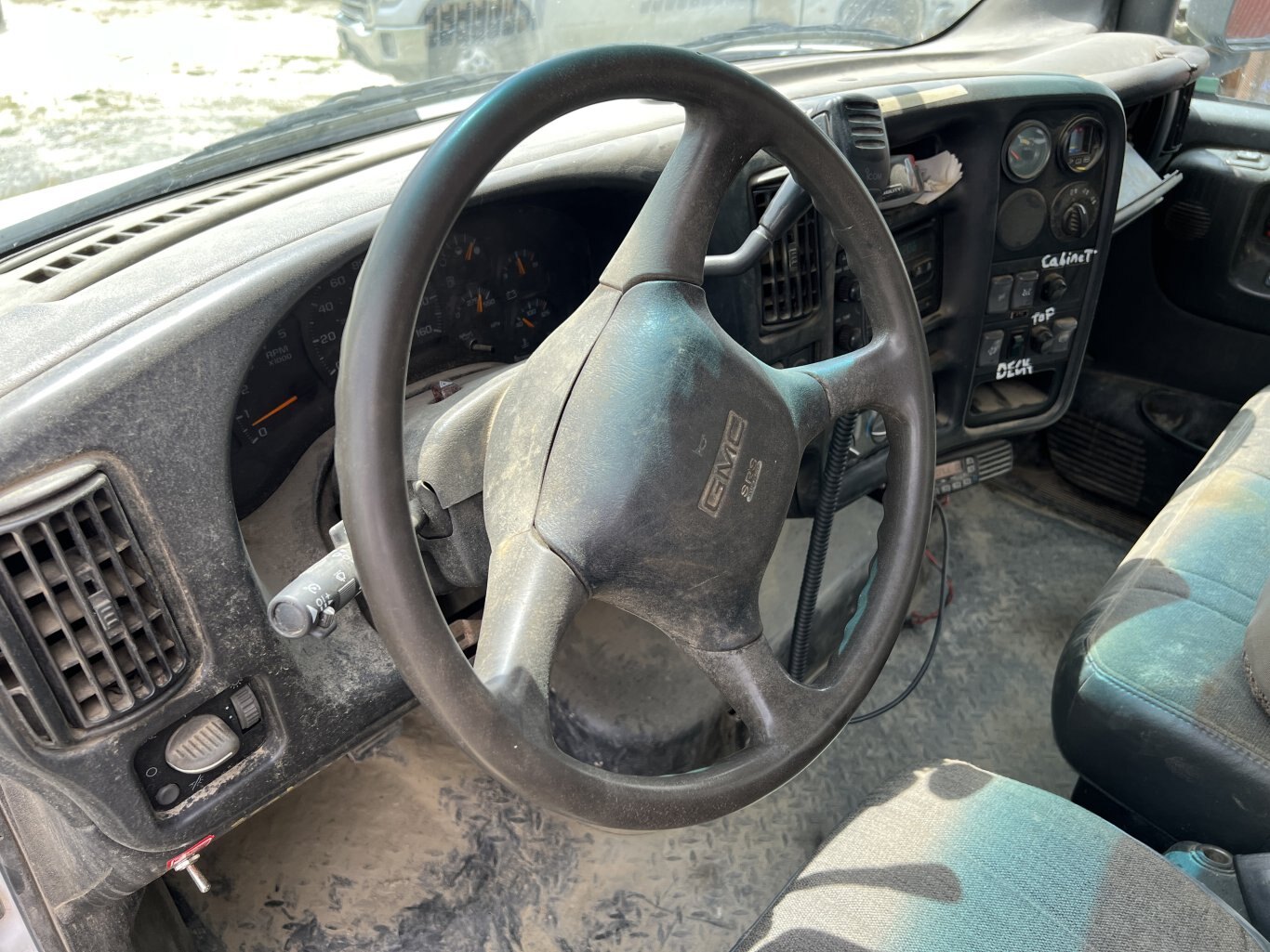 2007 GMC C5500 Service Truck with Hiab 077 BS 3 Knuckle Boom • 4X4 Mechanic Truck #9902 BP