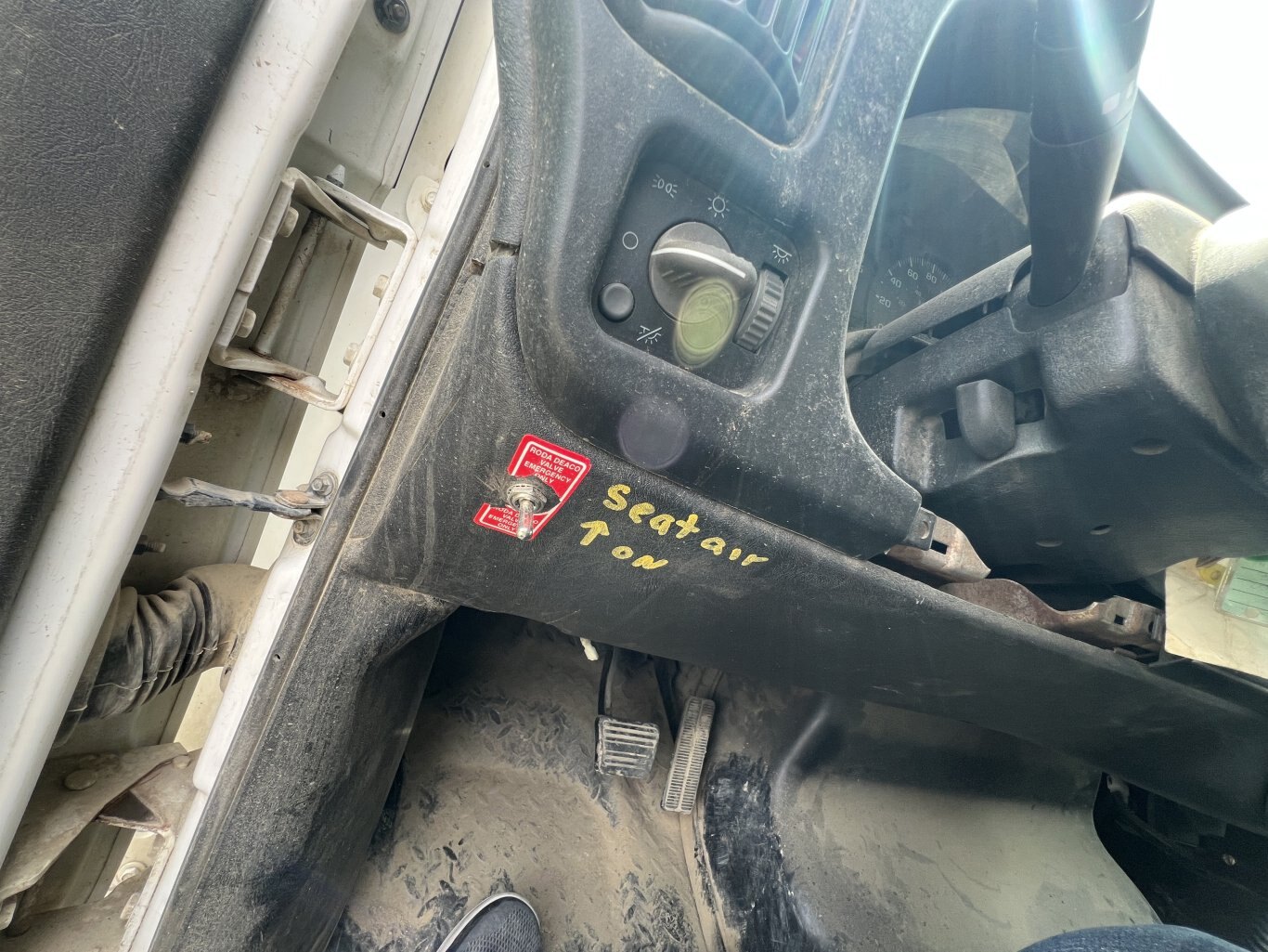 2007 GMC C5500 Service Truck with Hiab 077 BS 3 Knuckle Boom • 4X4 Mechanic Truck #9902 BP