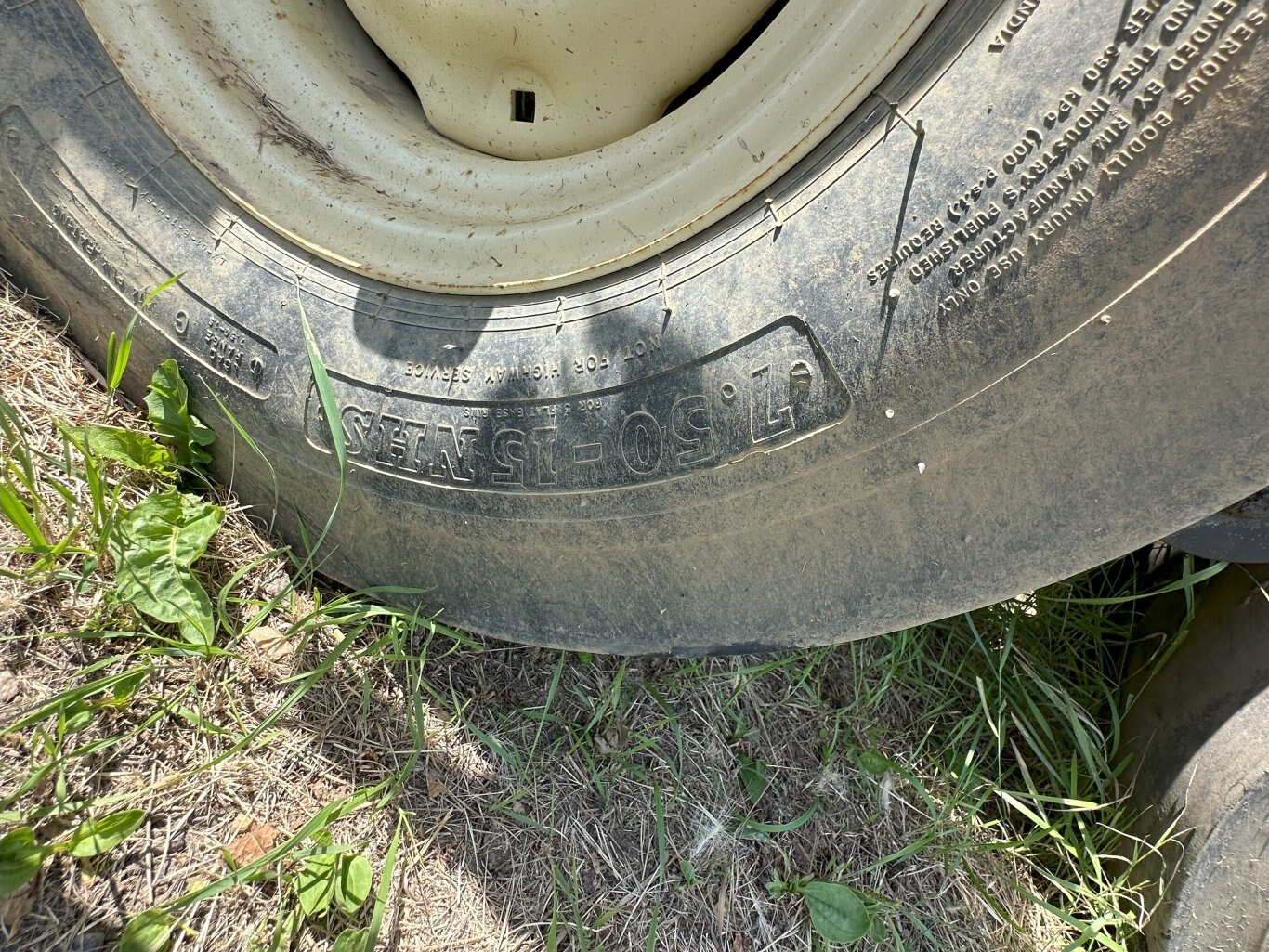 2020 Handy Hitch 12 Wheel Pull Behind Compactor #9908 DP