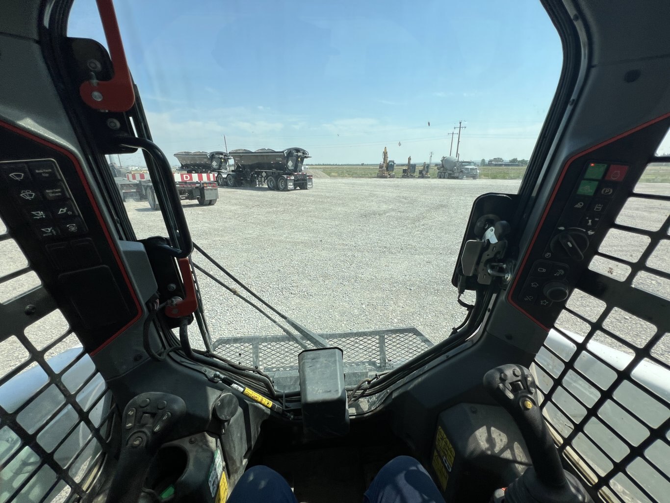 2024 Bobcat T76 Skid Steer with Bucket #9938 BP