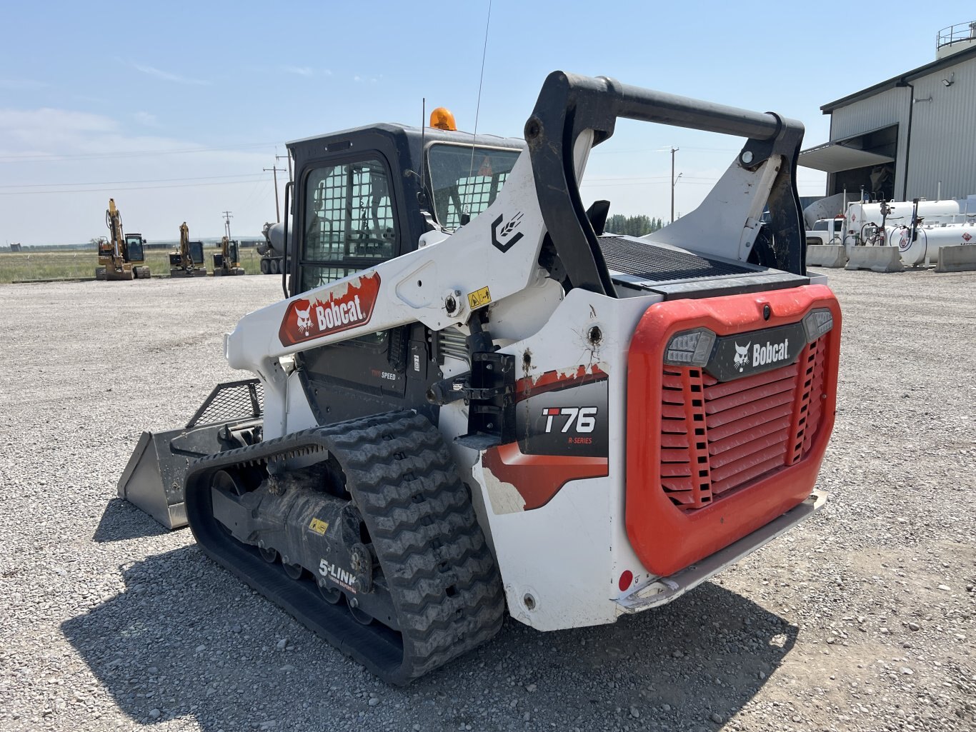 2024 Bobcat T76 Skid Steer with Bucket #9938 BP