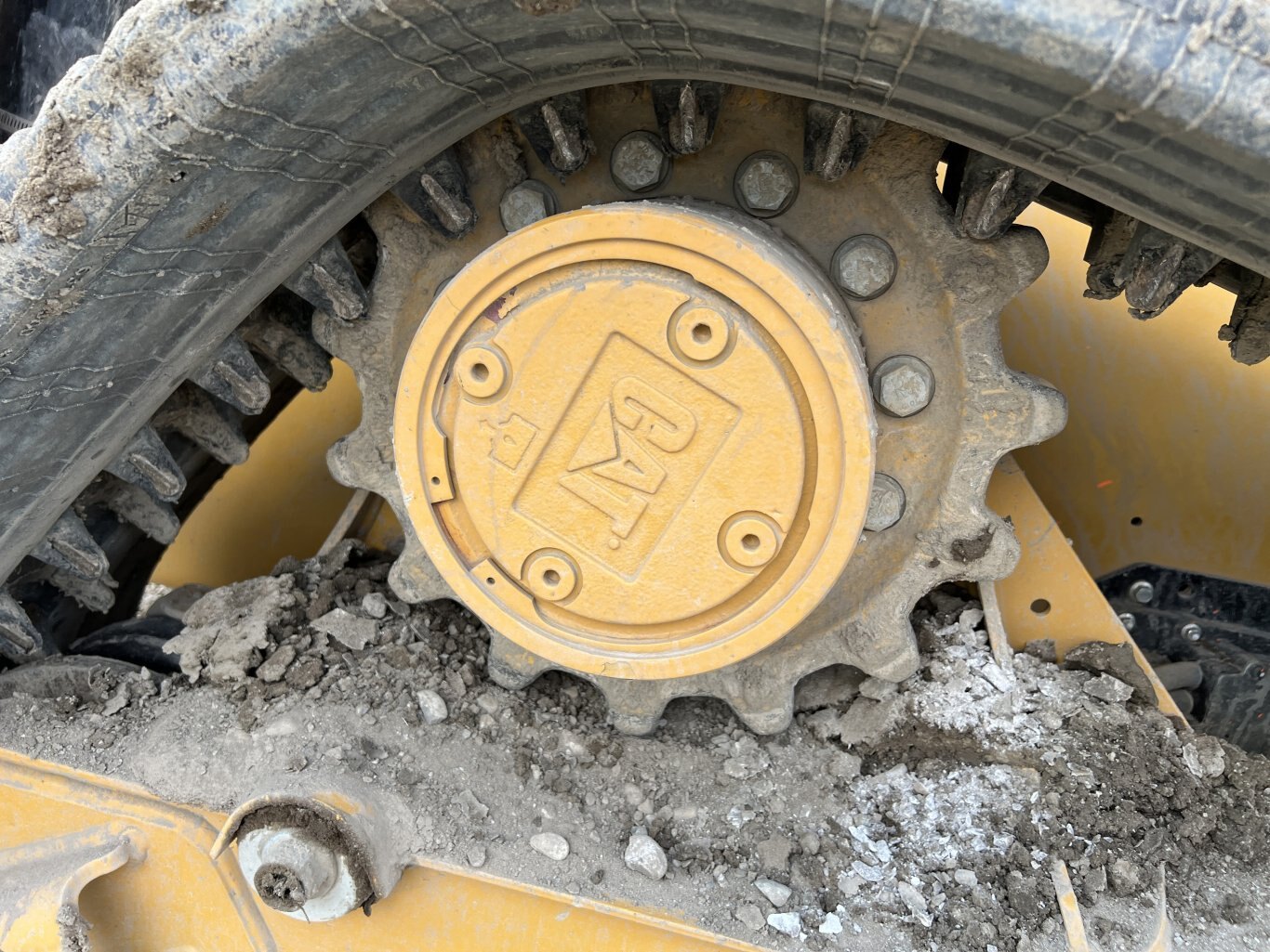 2025 Caterpillar 265 Skid Steer with High Flow Hydraulics Hiflow Tracked Skid Steer #9939 BP