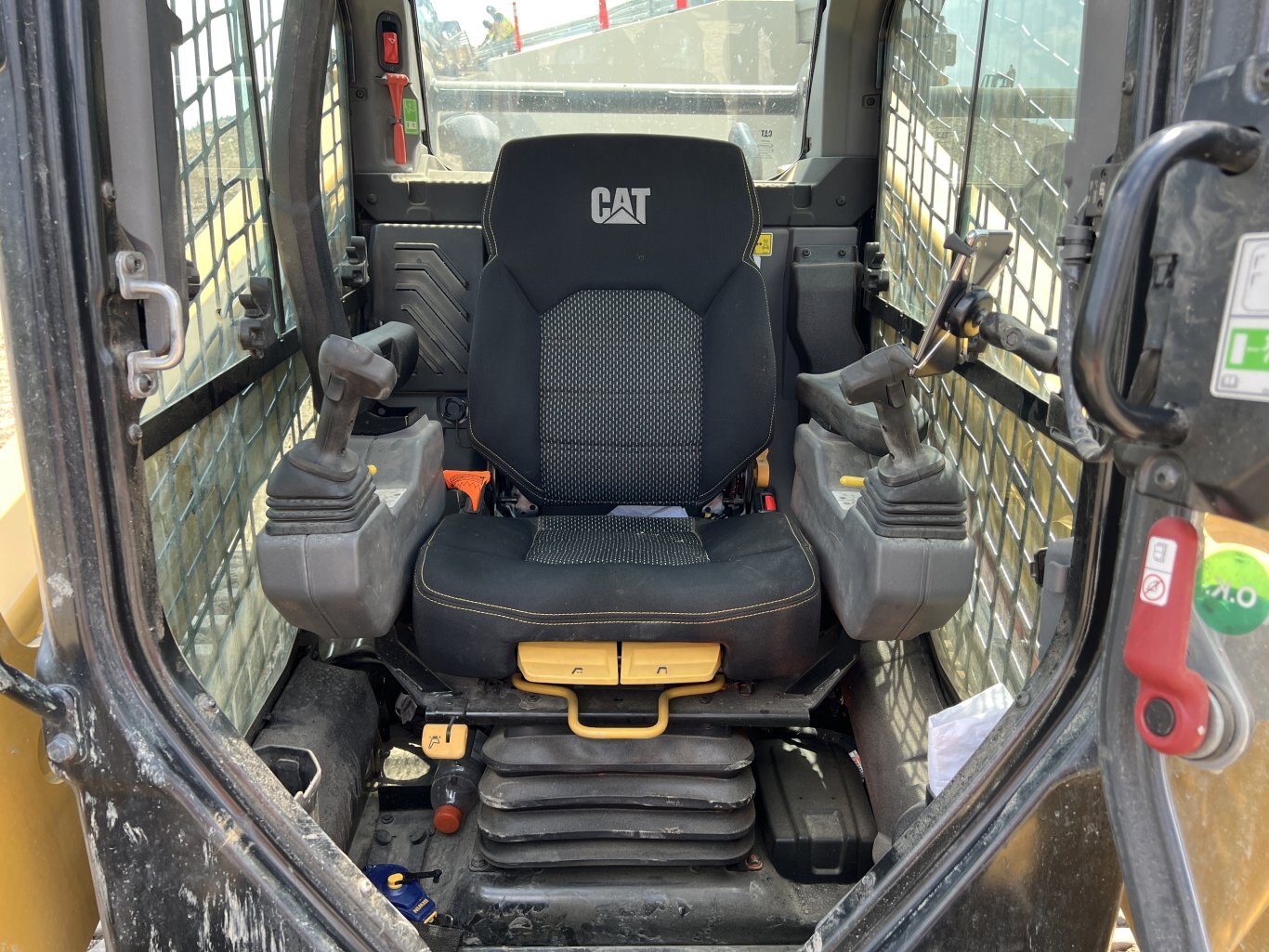 2025 Caterpillar 265 Skid Steer with High Flow Hydraulics Hiflow Tracked Skid Steer #9939 BP