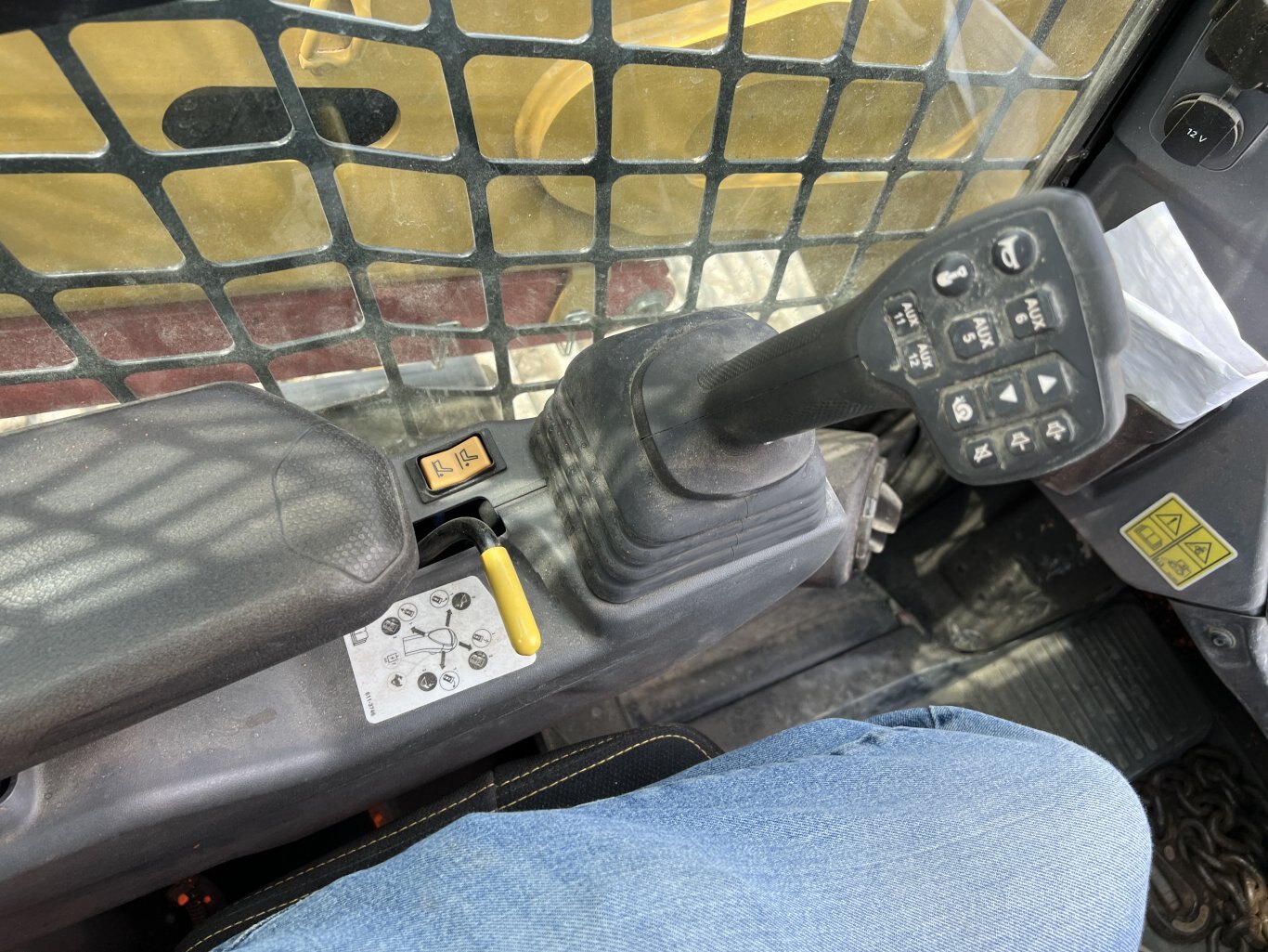 2025 Caterpillar 265 Skid Steer with High Flow Hydraulics Hiflow Tracked Skid Steer #9939 BP