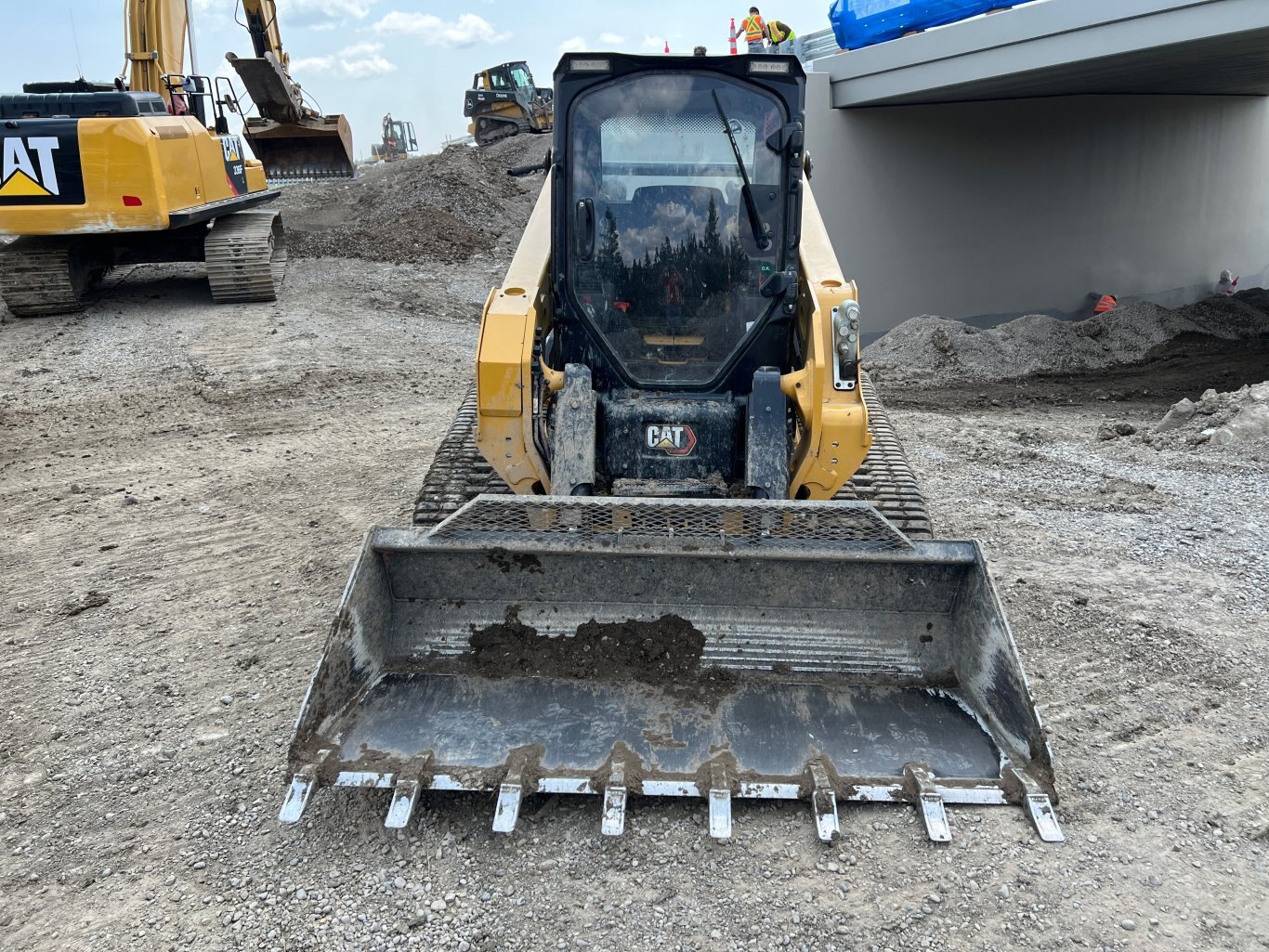 2025 Caterpillar 265 Skid Steer with High Flow Hydraulics Hiflow Tracked Skid Steer #9939 BP