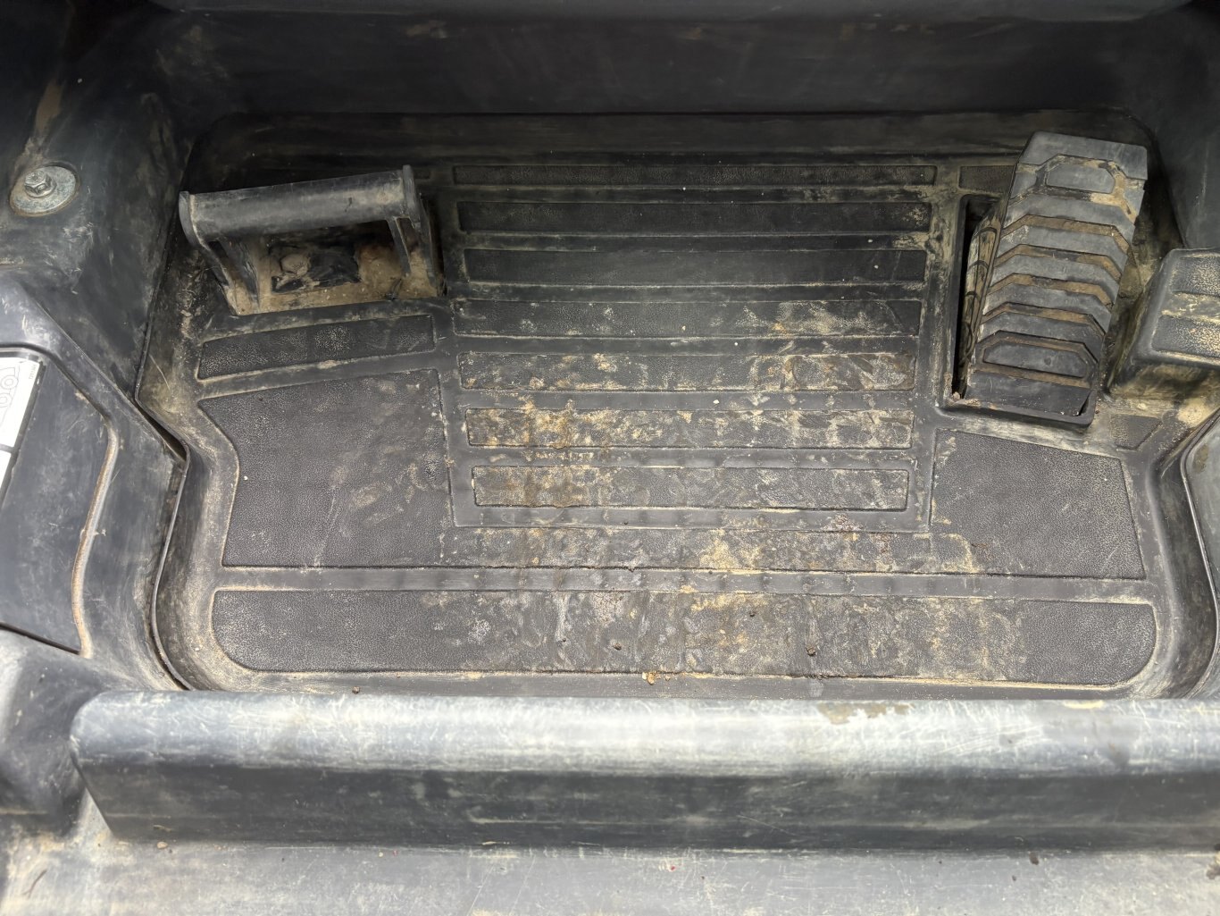 2021 Deere 333G Skid Steer With Bucket #9943 AS