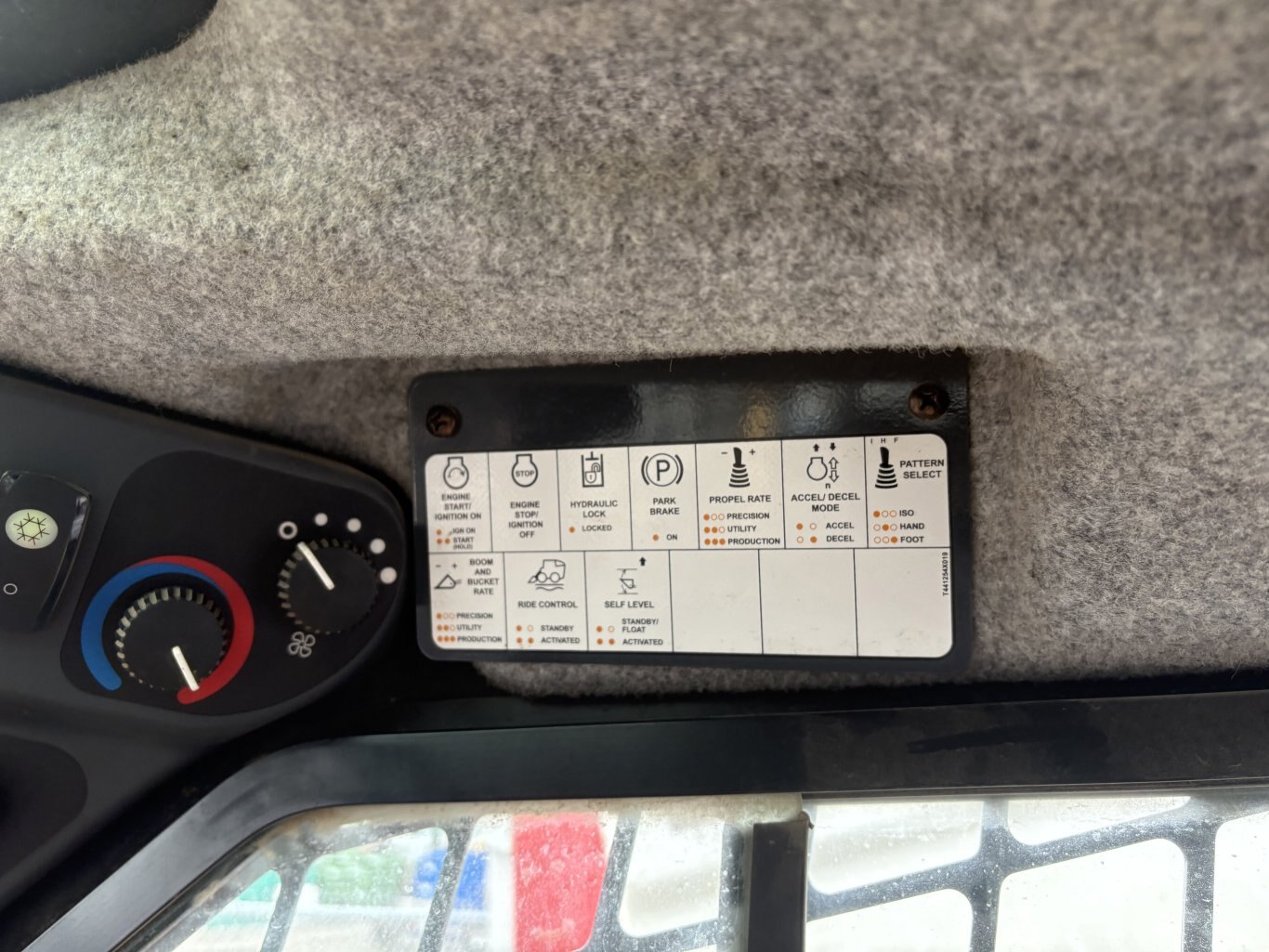 2021 Deere 333G Skid Steer With Bucket #9944 AS