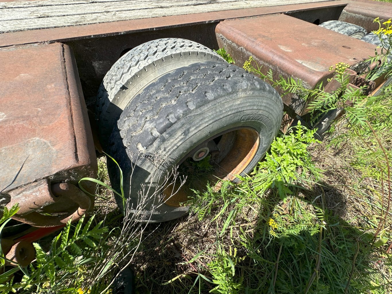 1994 Aspen LB45 Tri Axle Trailer #9988 DP